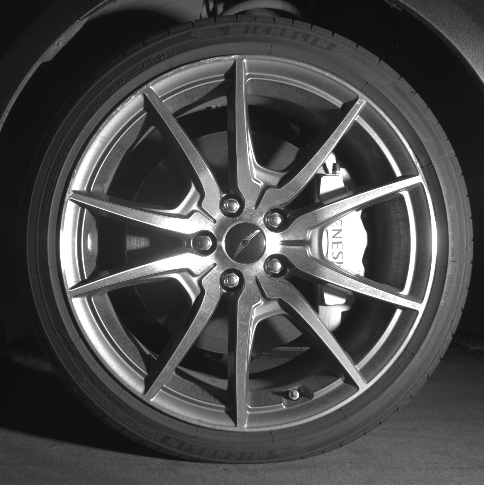 Thumbnail: 2025 Genesis G70 - 9