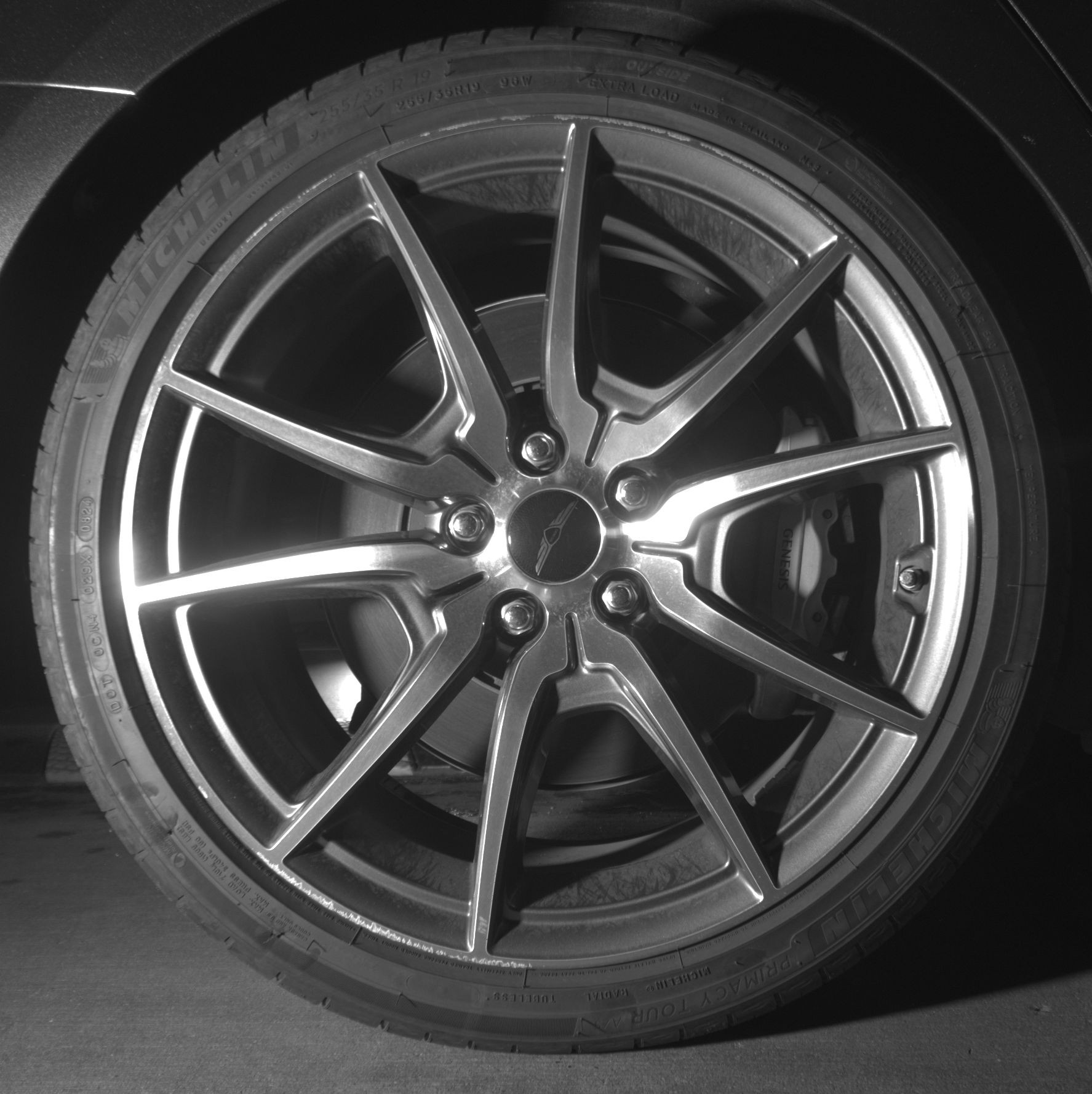 Thumbnail: 2025 Genesis G70 - 12