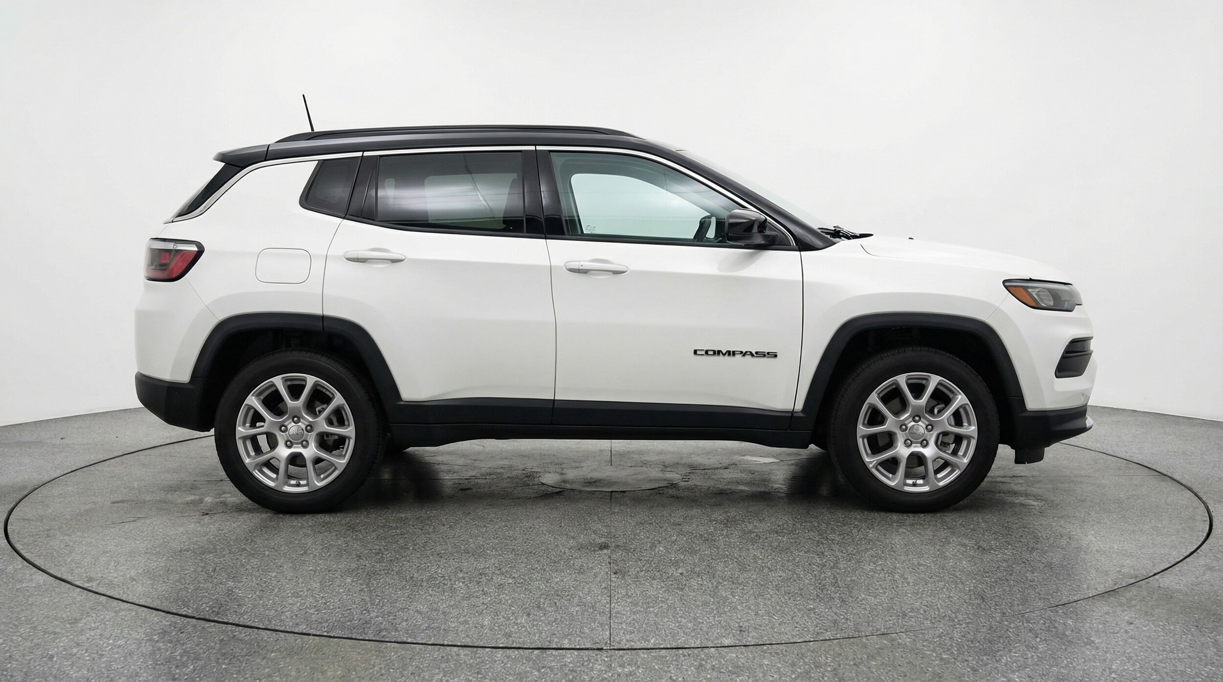 Thumbnail: 2025 Jeep Compass - 8