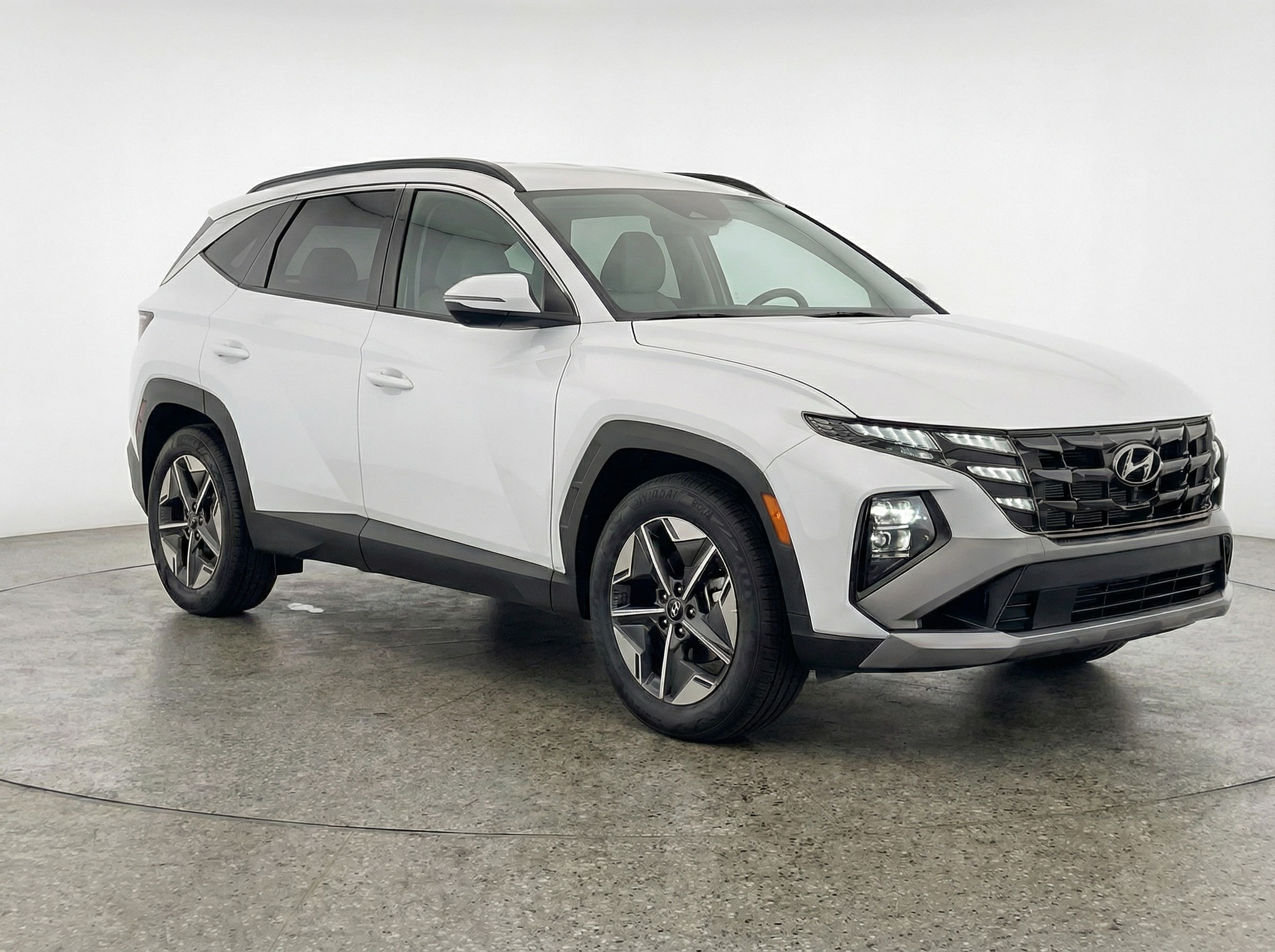 Thumbnail: 2025 Hyundai Tucson - 1