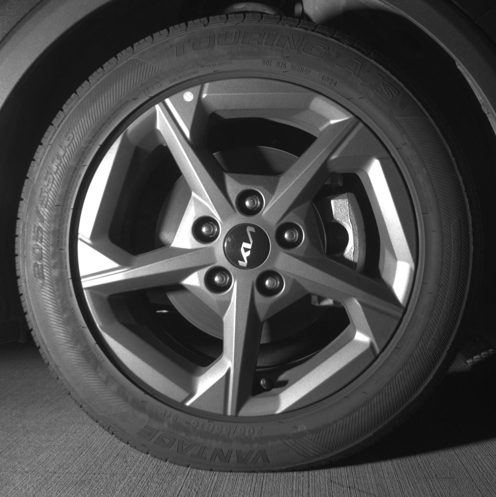 Thumbnail: 2025 Kia K4 - 10