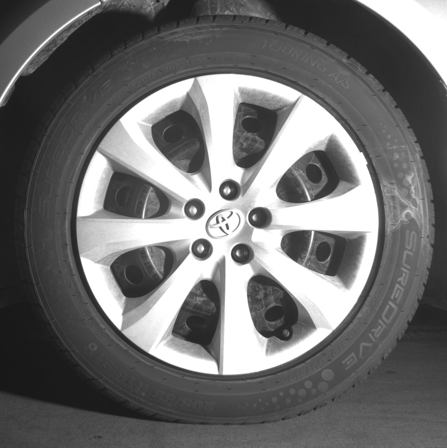 Thumbnail: 2024 Toyota Corolla - 9