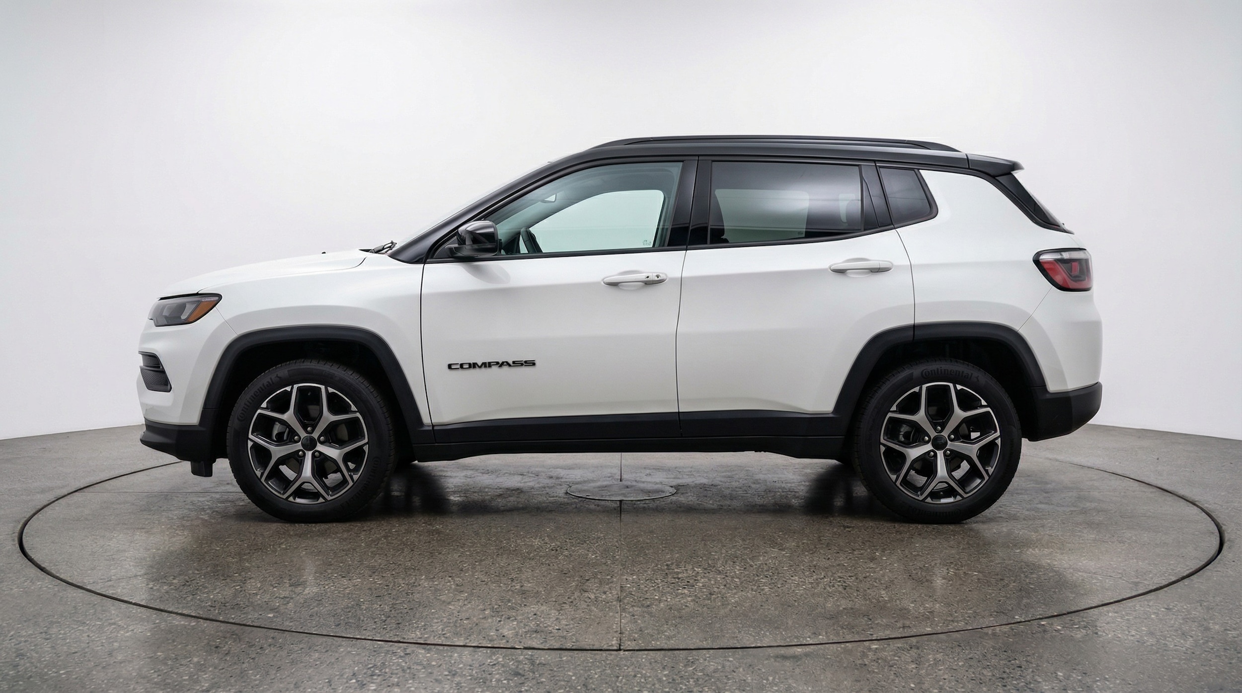 Thumbnail: 2025 Jeep Compass - 4