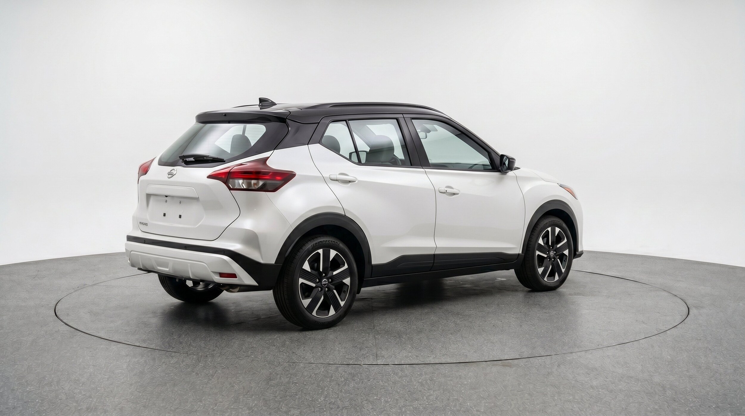 Thumbnail: 2026 Nissan Kicks - 9