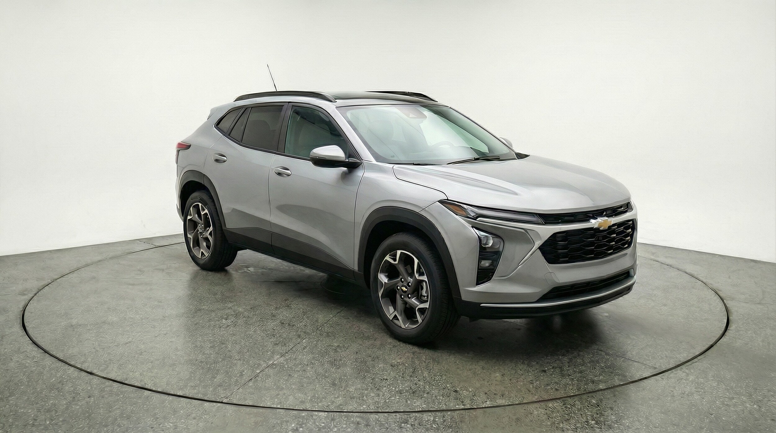 Thumbnail: 2025 Chevrolet Trax - 1