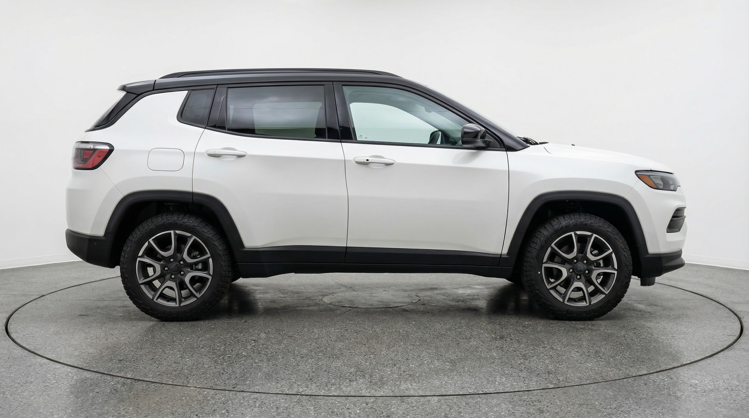 Thumbnail: 2025 Jeep Compass - 8