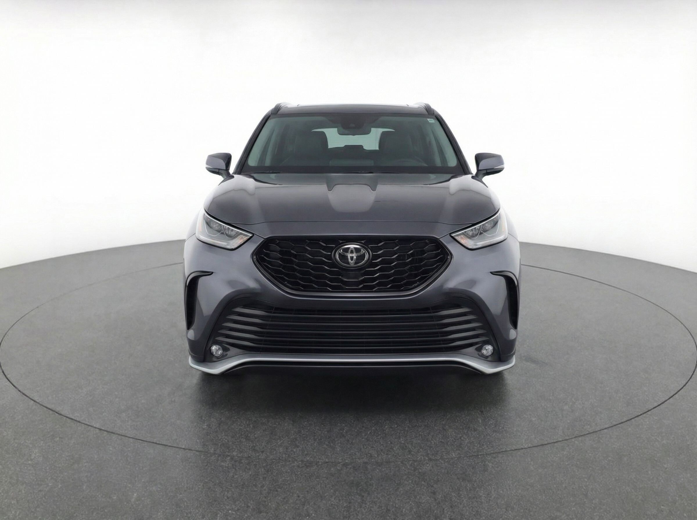 Thumbnail: 2024 Toyota Highlander - 2