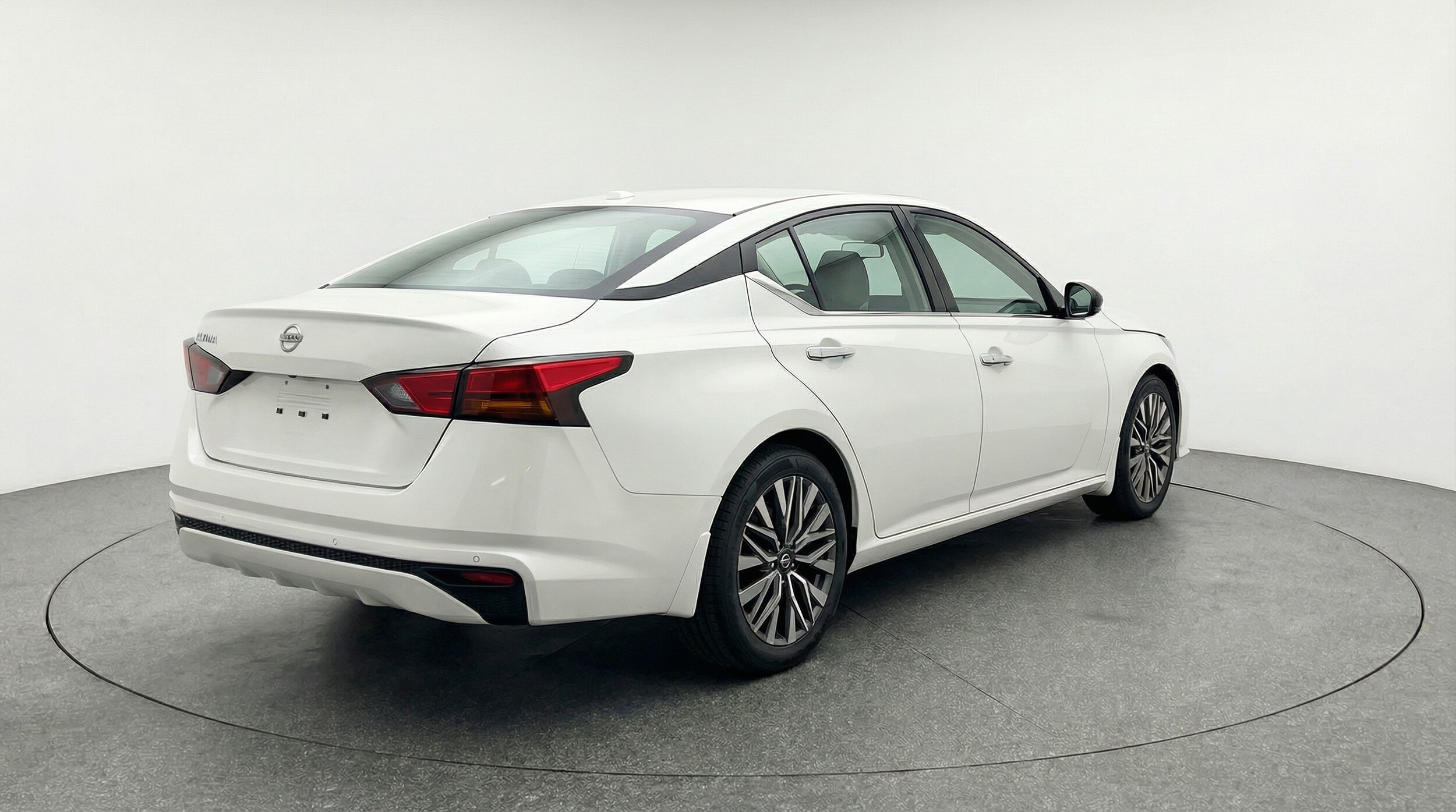 Thumbnail: 2025 Nissan Altima - 7