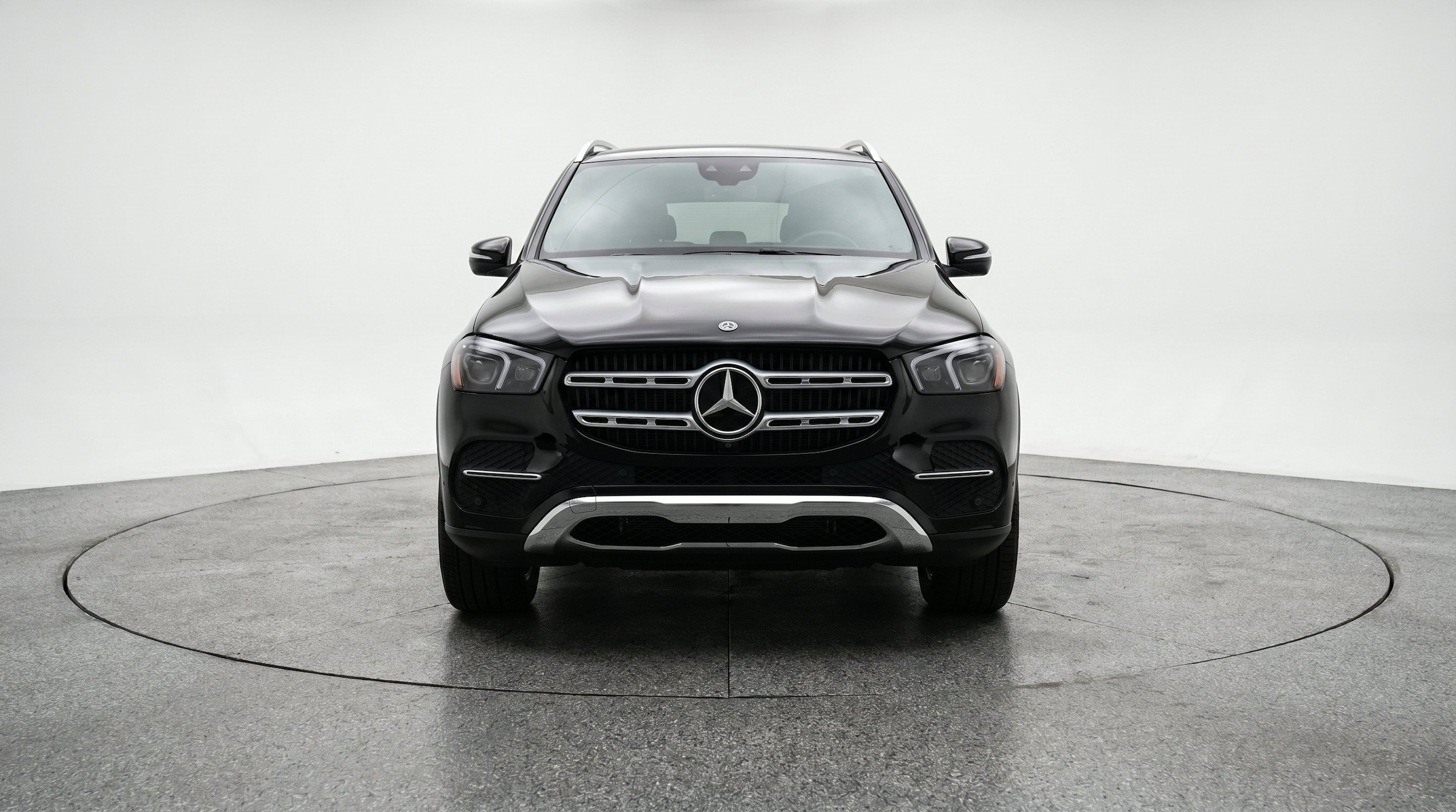 Thumbnail: 2026 Mercedes-Benz GLE - 2