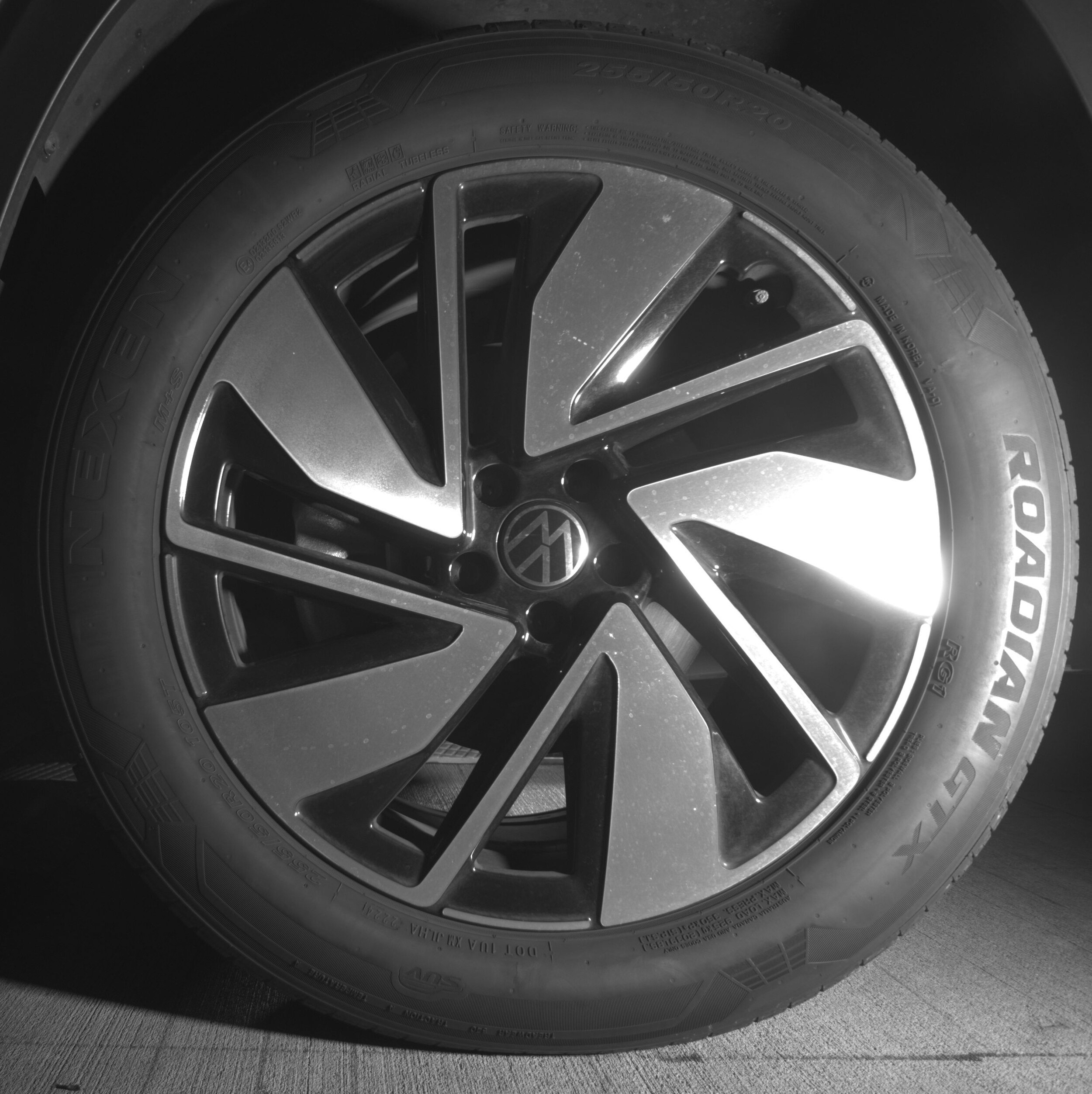 Thumbnail: 2025 Volkswagen Atlas - 9