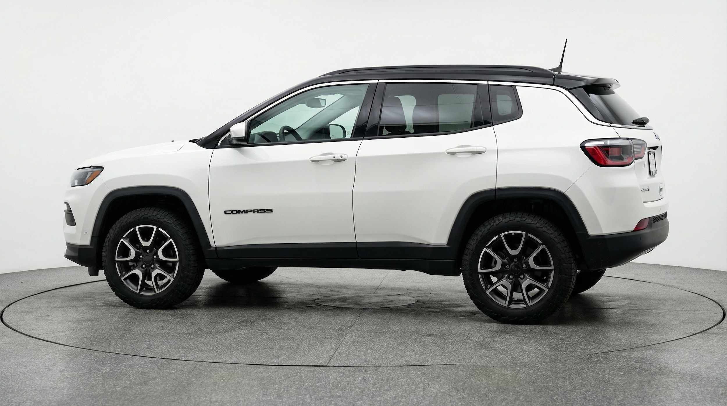 Thumbnail: 2025 Jeep Compass - 4