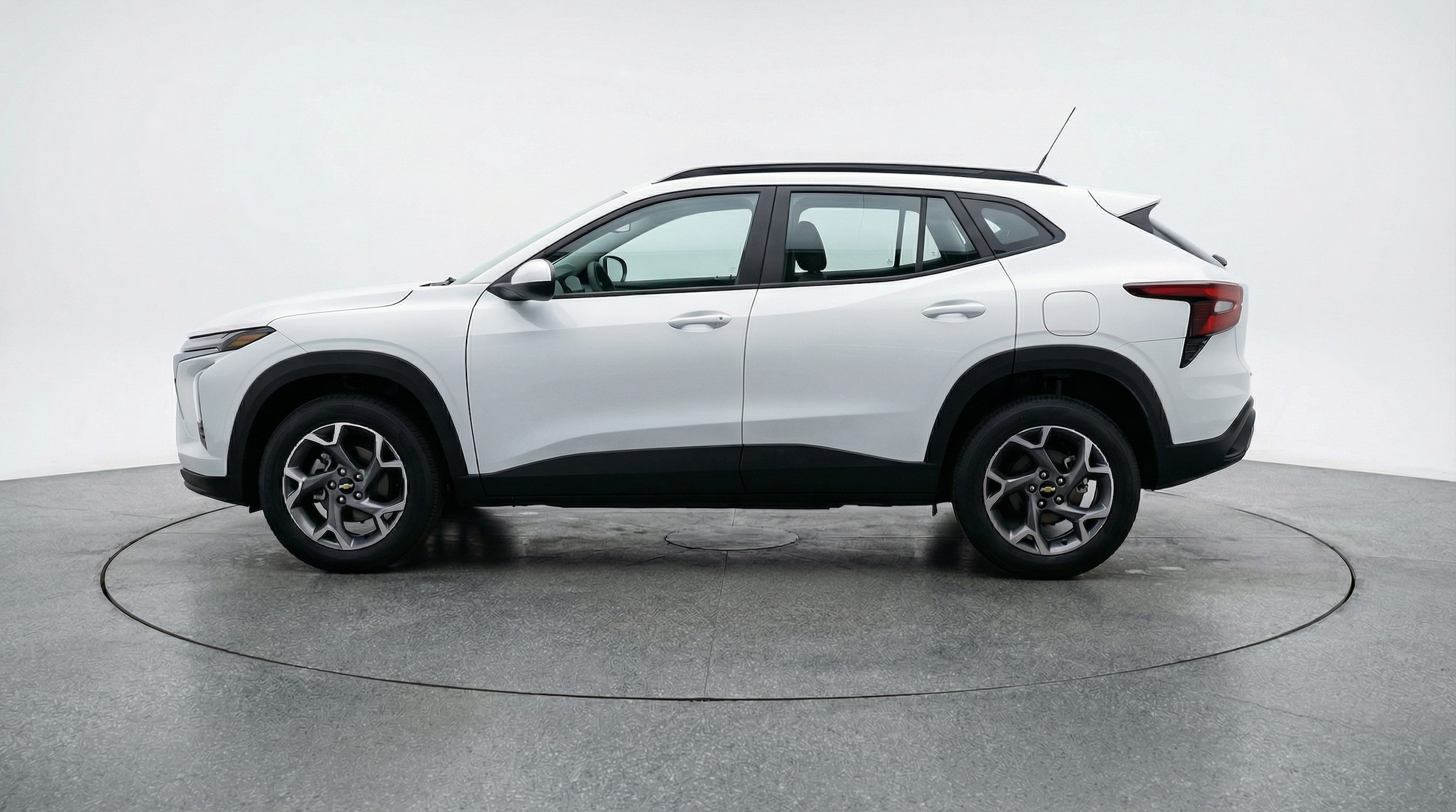 Thumbnail: 2025 Chevrolet Trax - 4