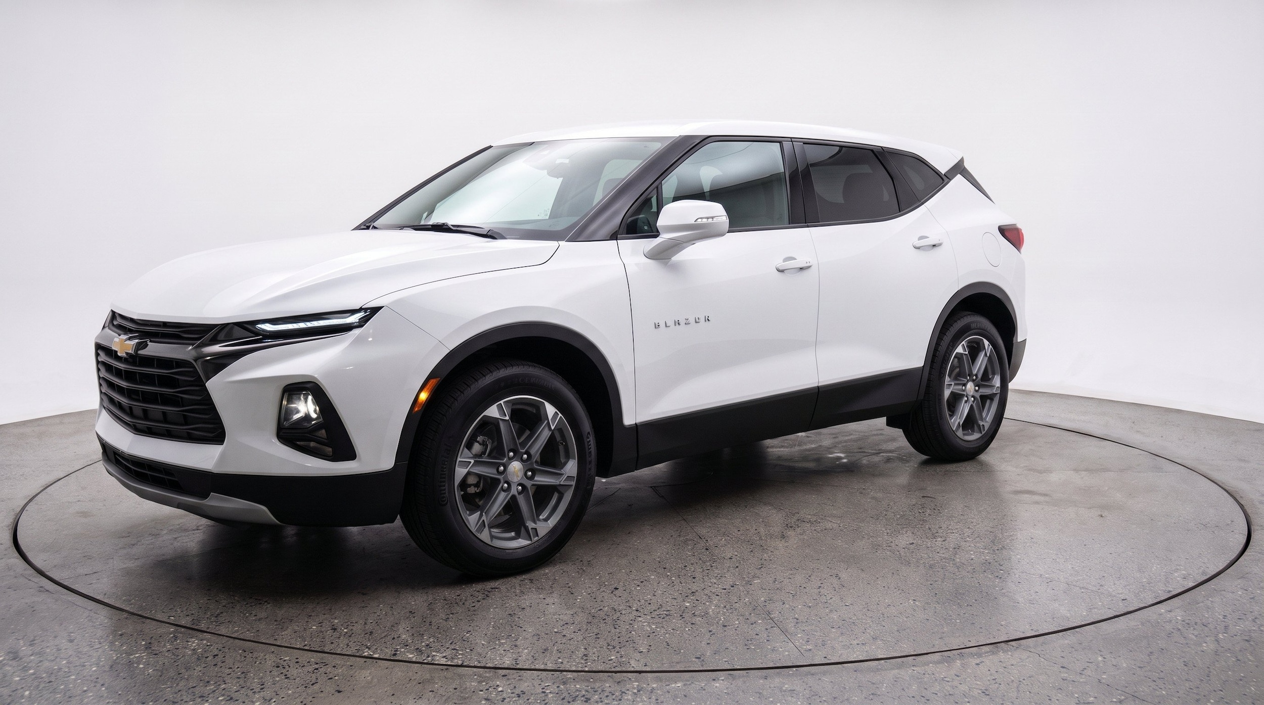 Thumbnail: 2025 Chevrolet Blazer - 3