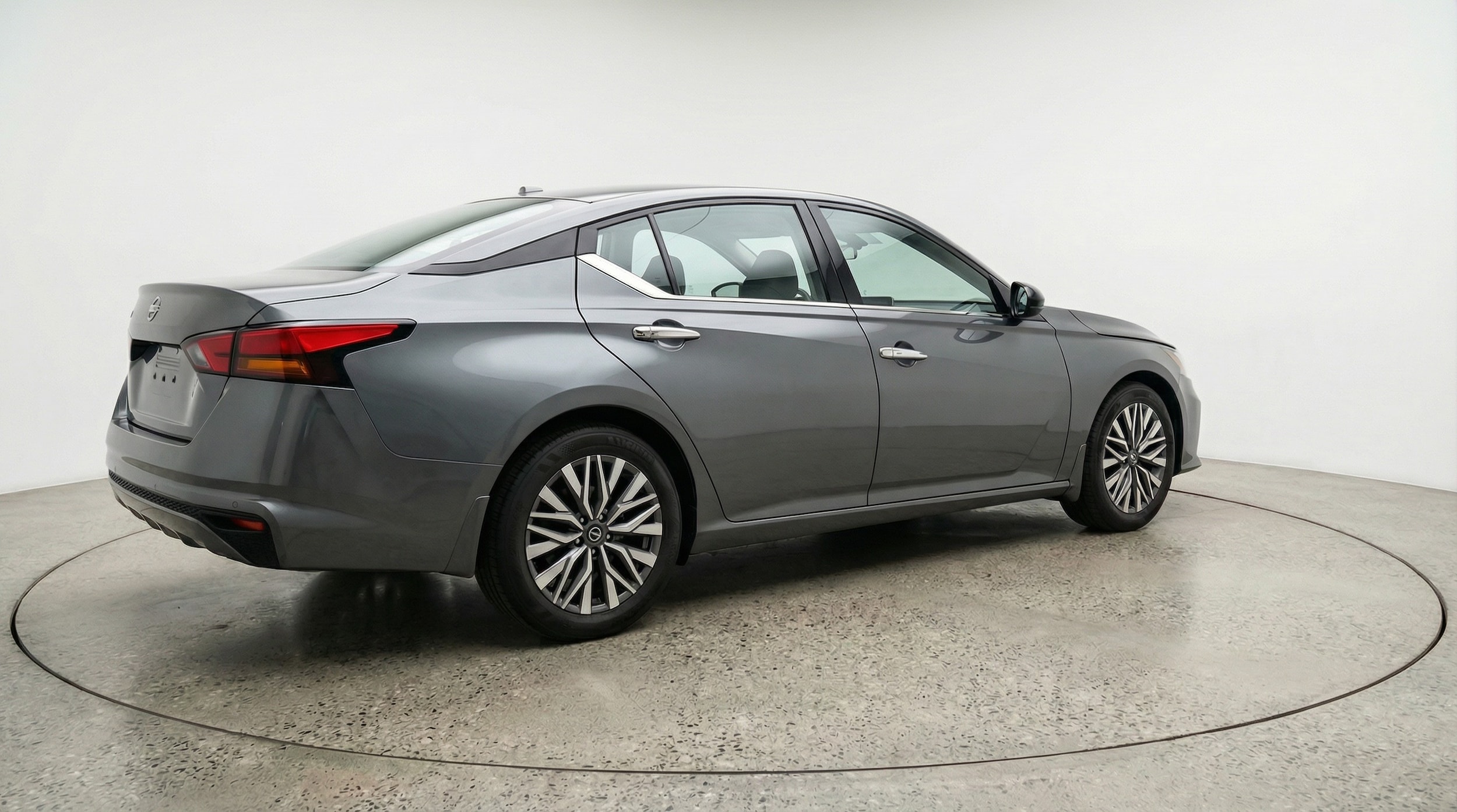 Thumbnail: 2025 Nissan Altima - 7