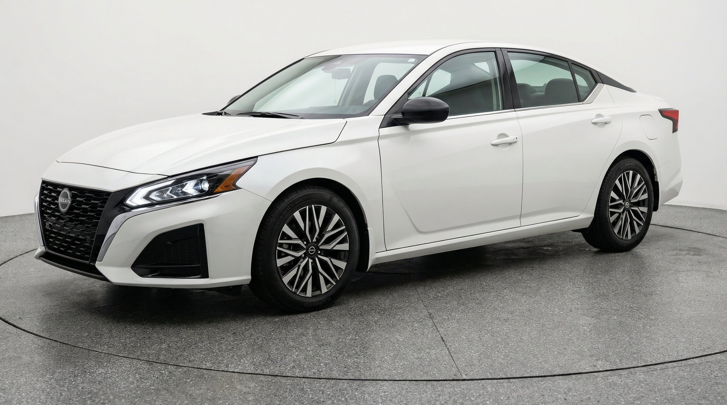 Thumbnail: 2026 Nissan Altima - 3