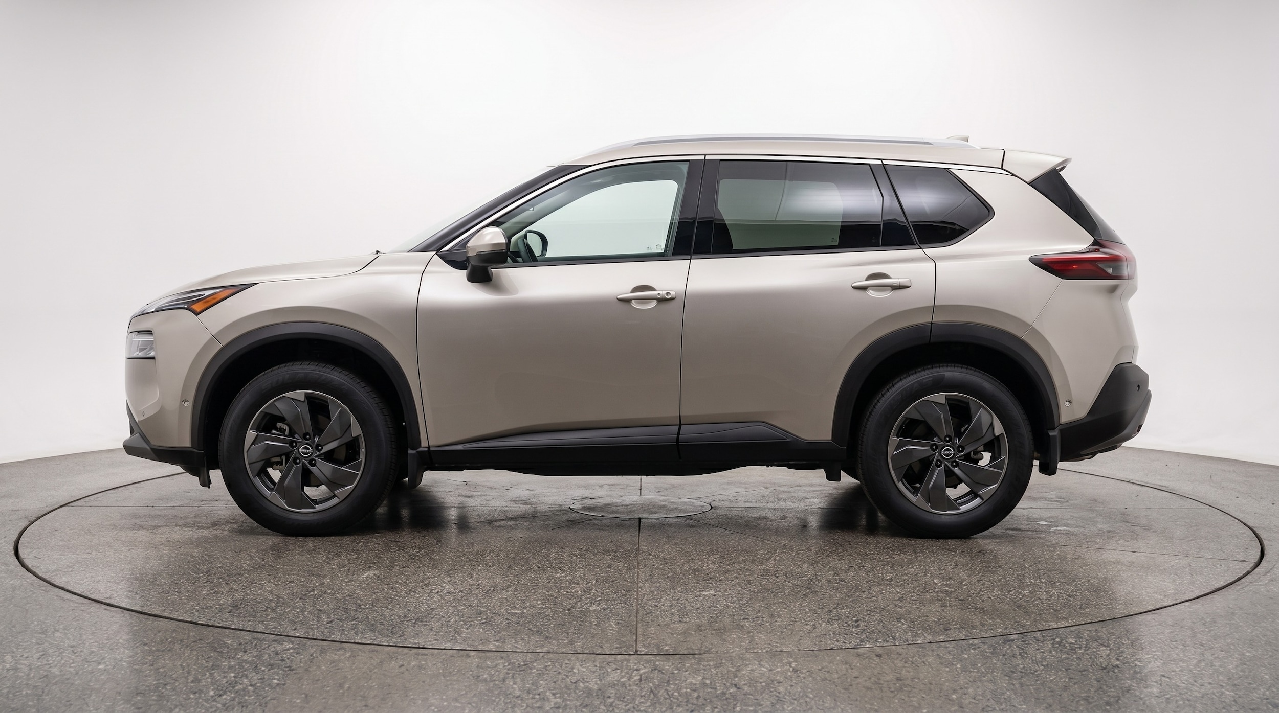 Thumbnail: 2025 Nissan Rogue - 4