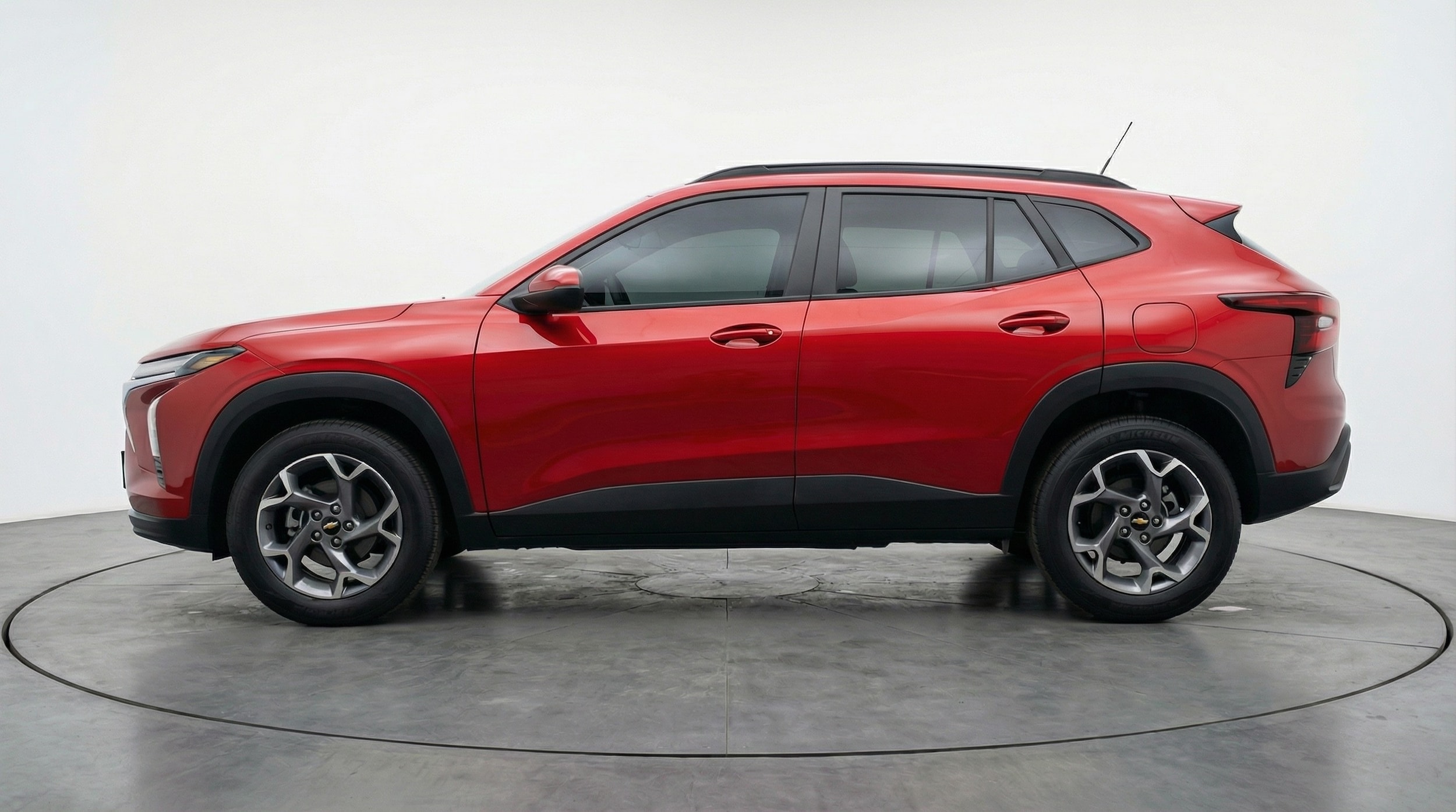 Thumbnail: 2025 Chevrolet Trax - 4