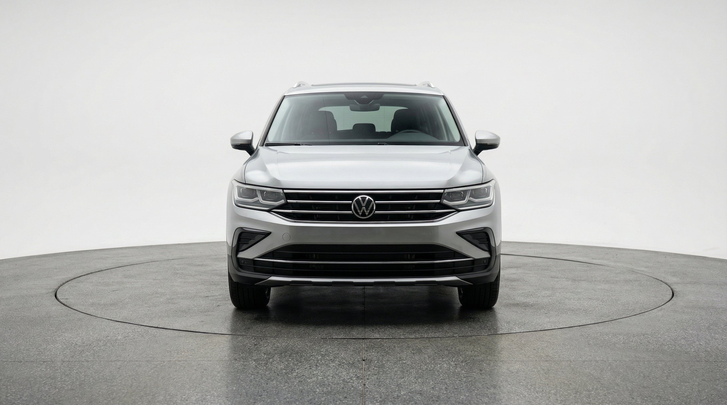 Thumbnail: 2026 Volkswagen Tiguan - 2