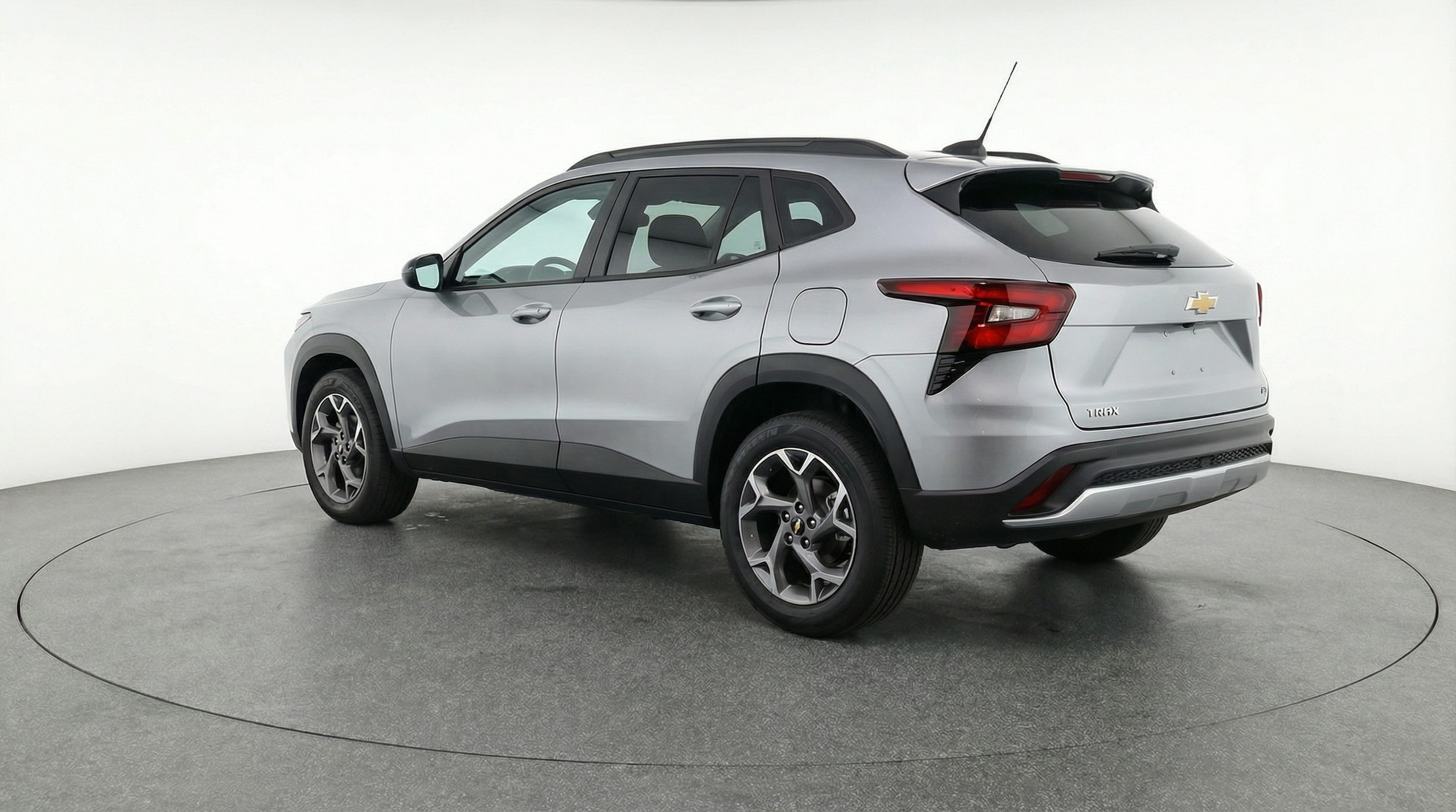 Thumbnail: 2025 Chevrolet Trax - 5