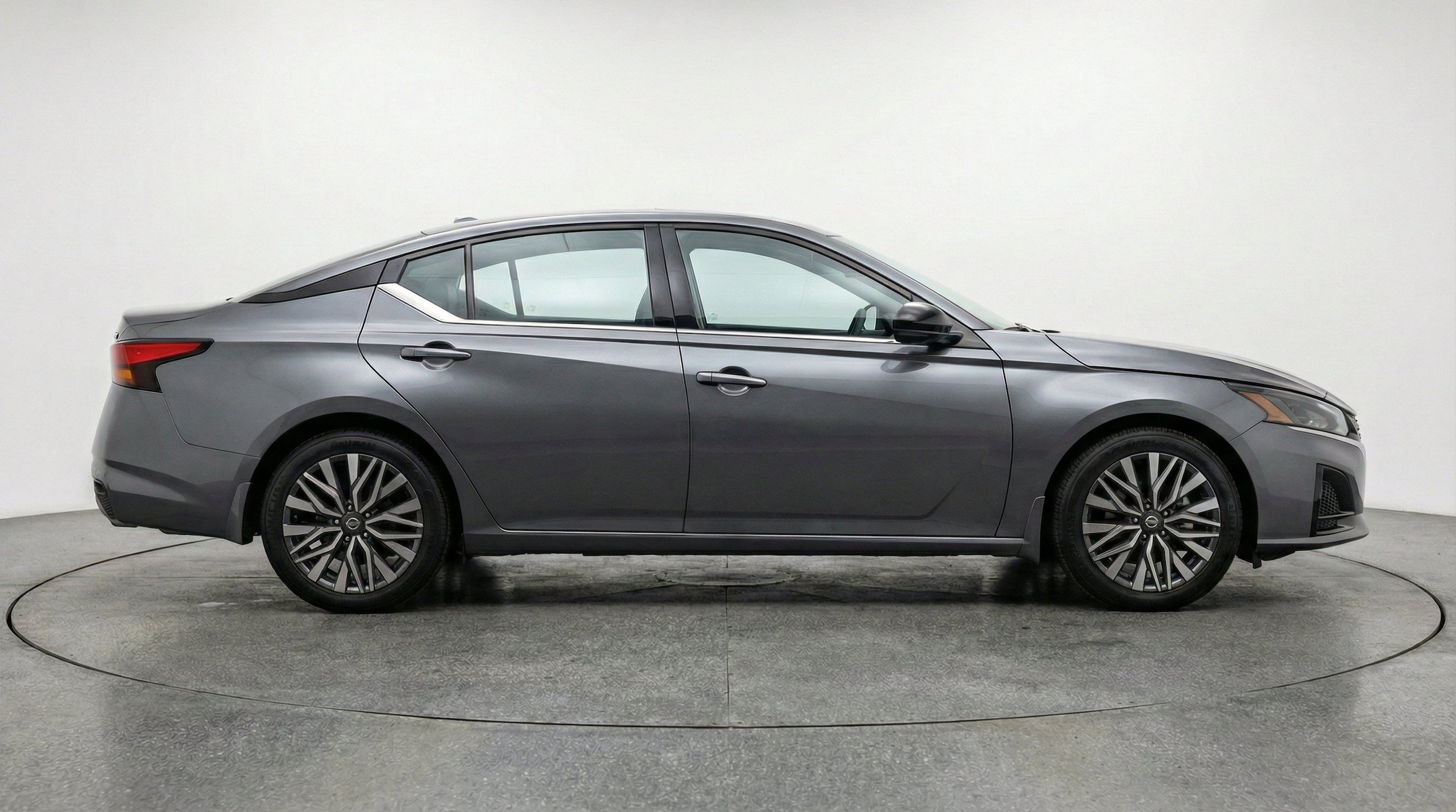 Thumbnail: 2025 Nissan Altima - 11