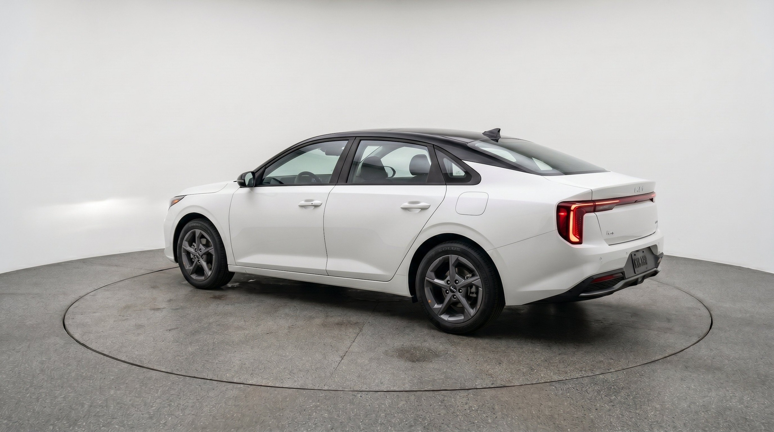 Thumbnail: 2026 Kia K4 - 6