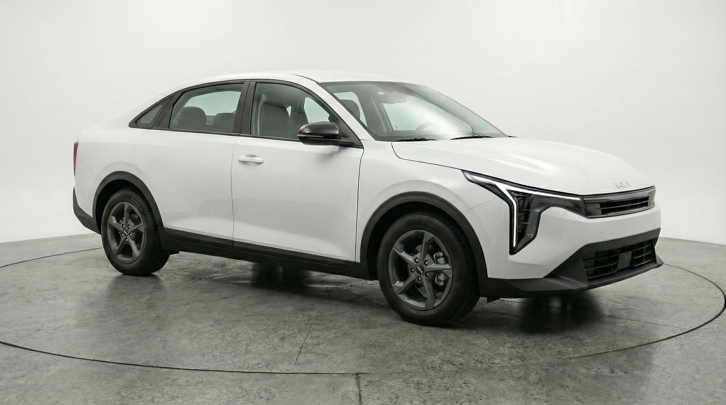 Thumbnail: 2025 Kia K4 - 1