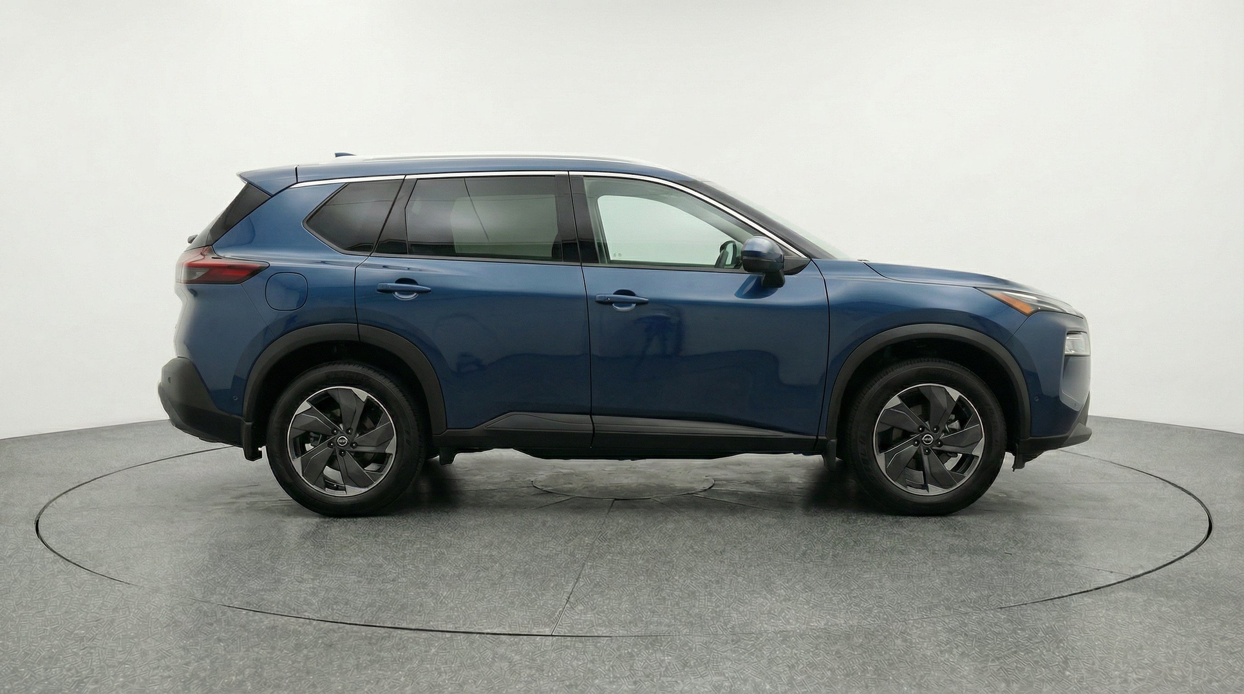 Thumbnail: 2025 Nissan Rogue - 11
