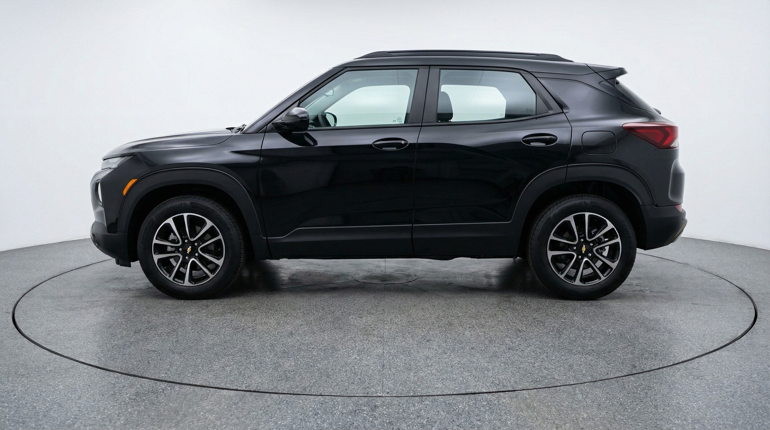 Thumbnail: 2025 Chevrolet TrailBlazer - 4