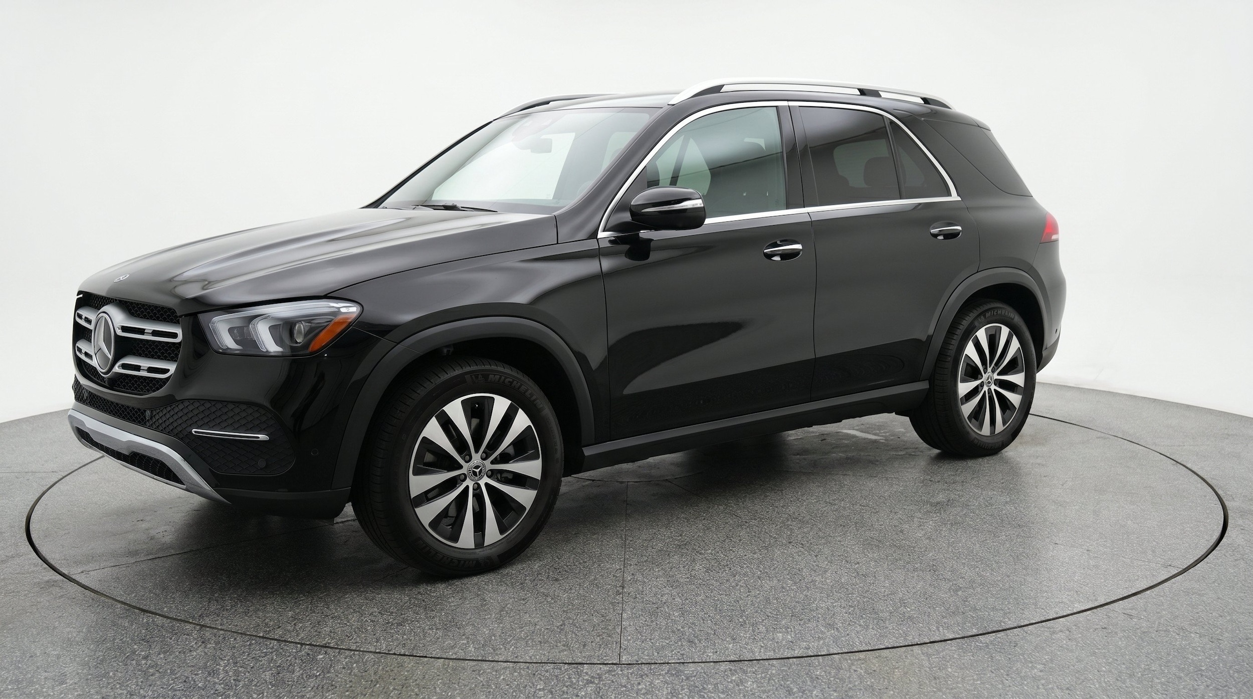 Thumbnail: 2026 Mercedes-Benz GLE - 3