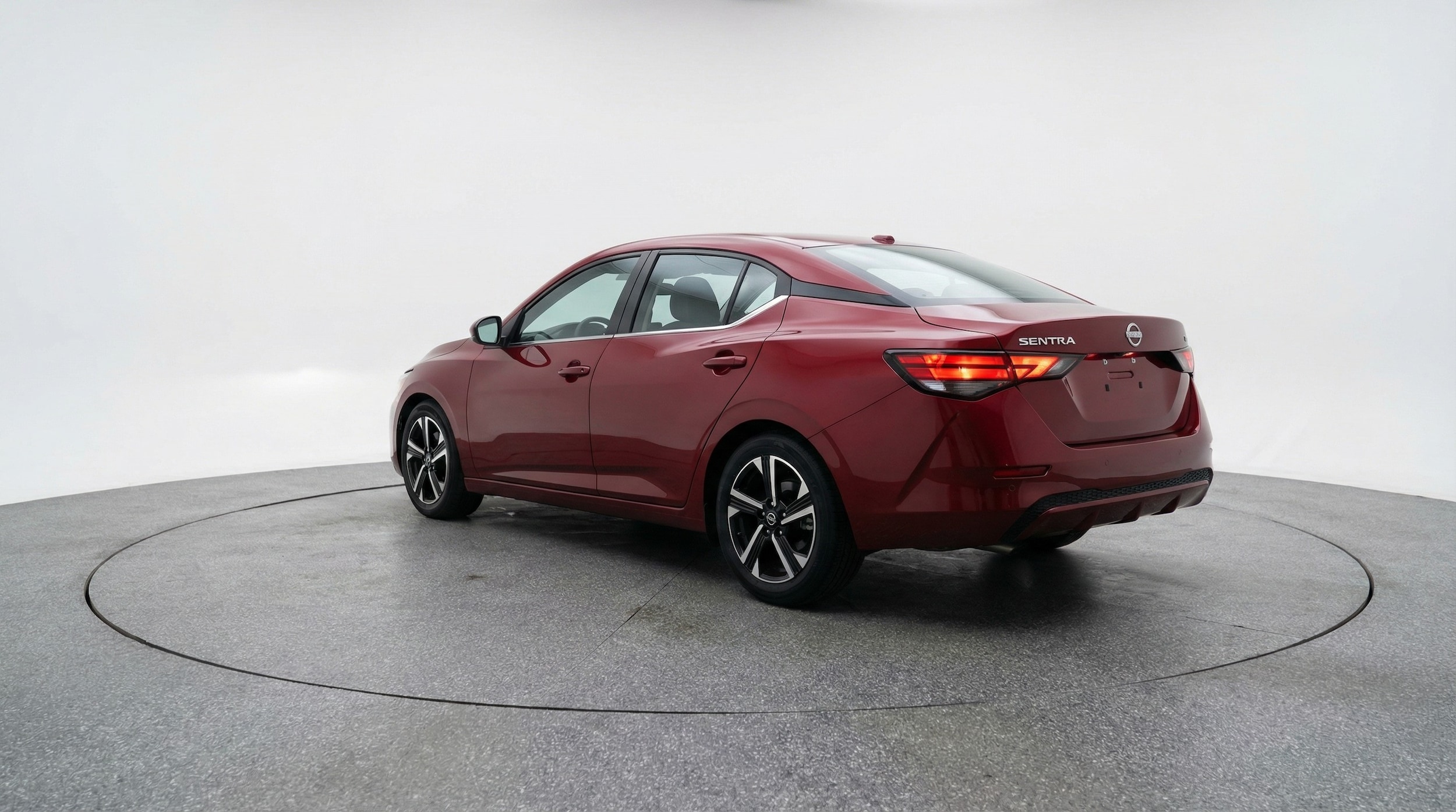 Thumbnail: 2025 Nissan Sentra - 5
