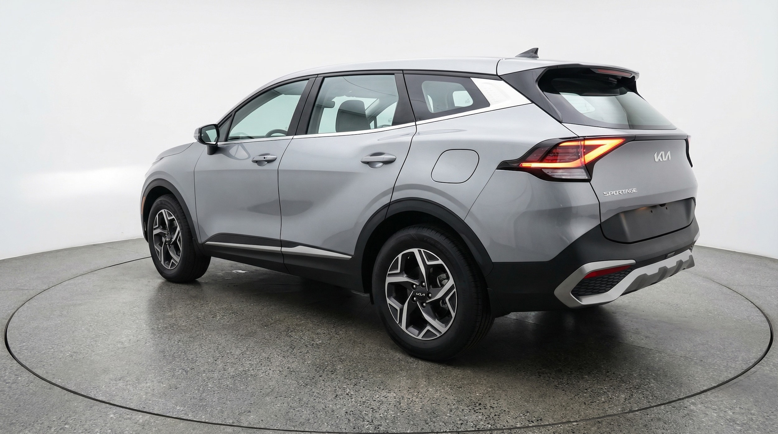 Thumbnail: 2025 Kia Sportage - 5