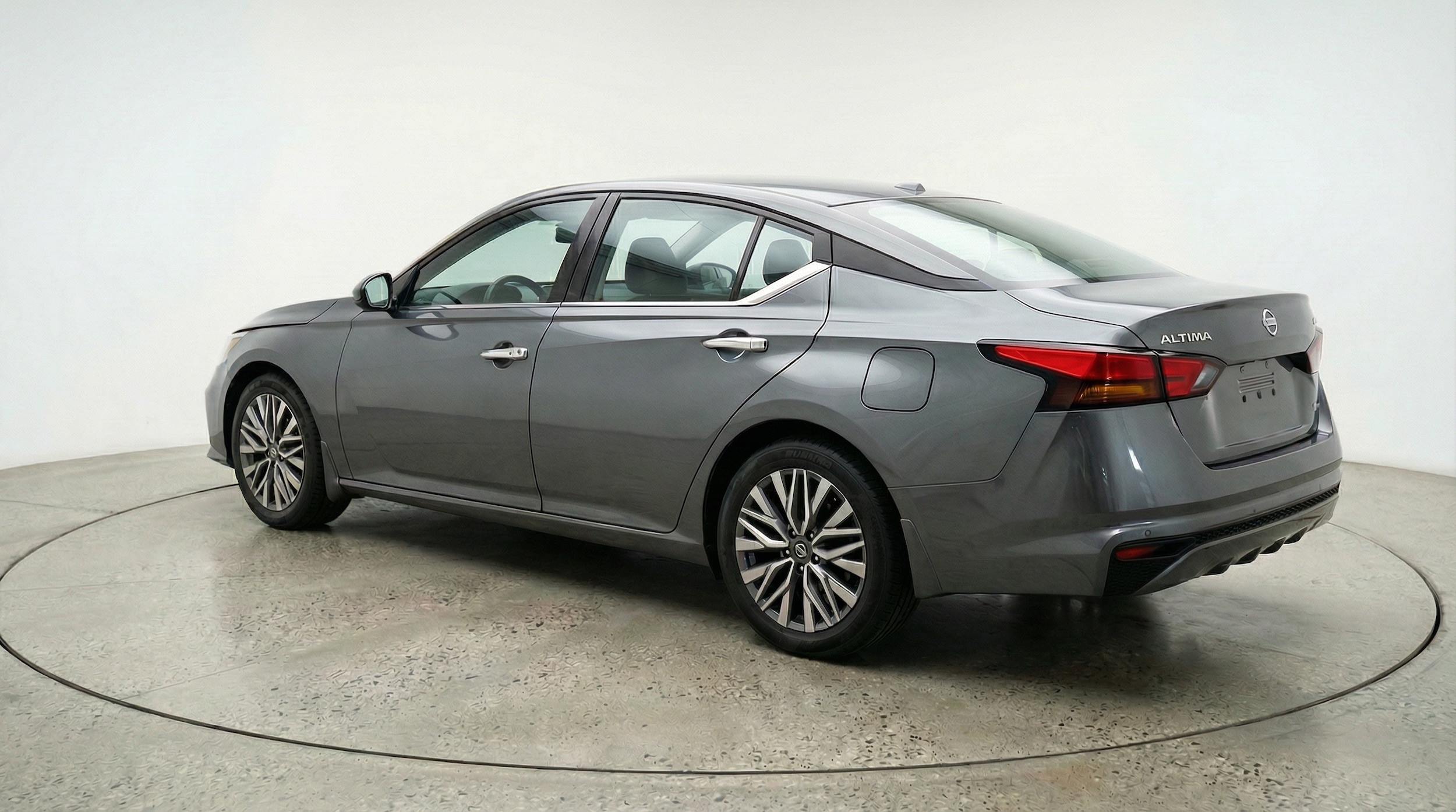 Thumbnail: 2025 Nissan Altima - 5