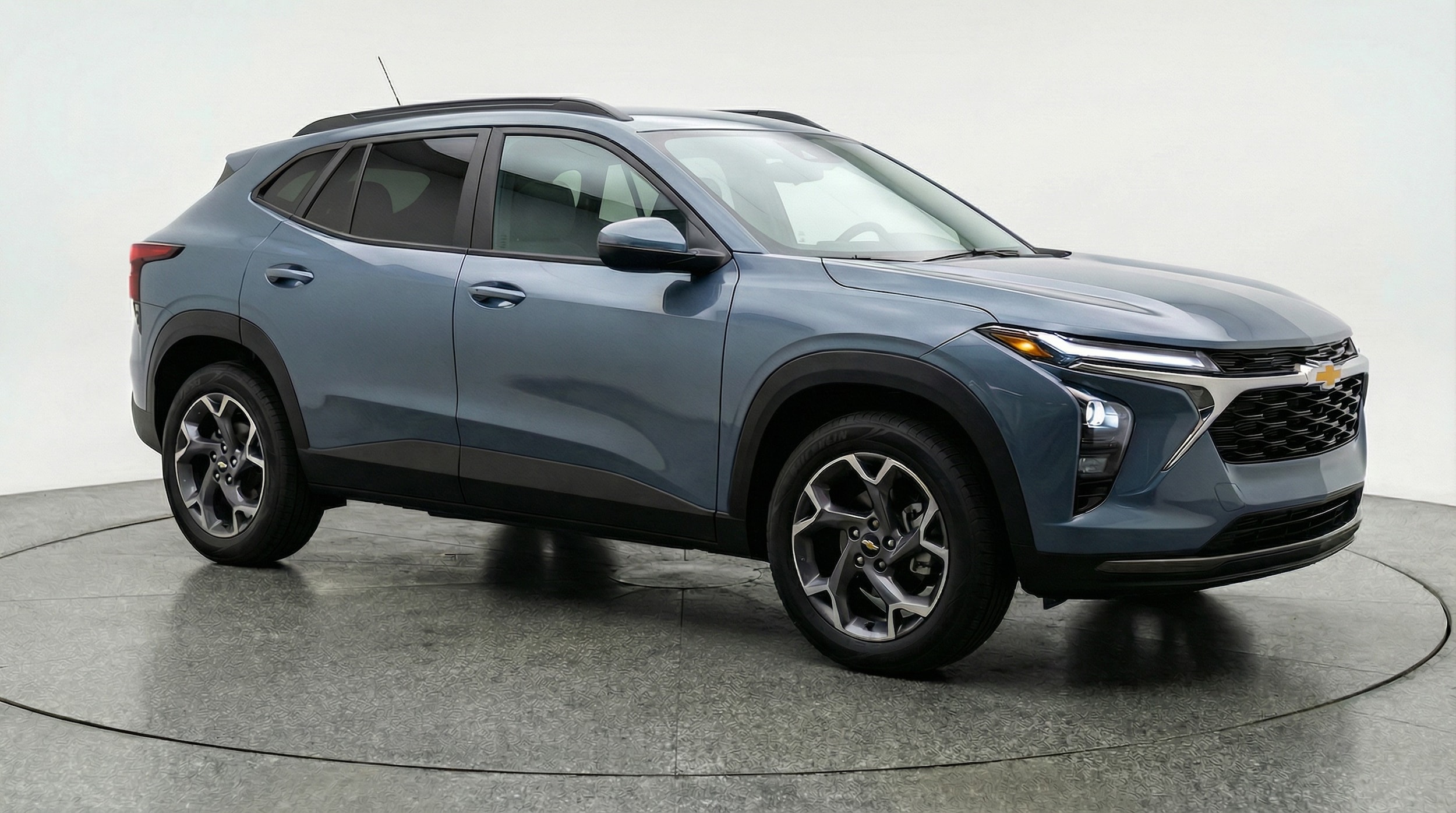 Thumbnail: 2025 Chevrolet Trax - 1