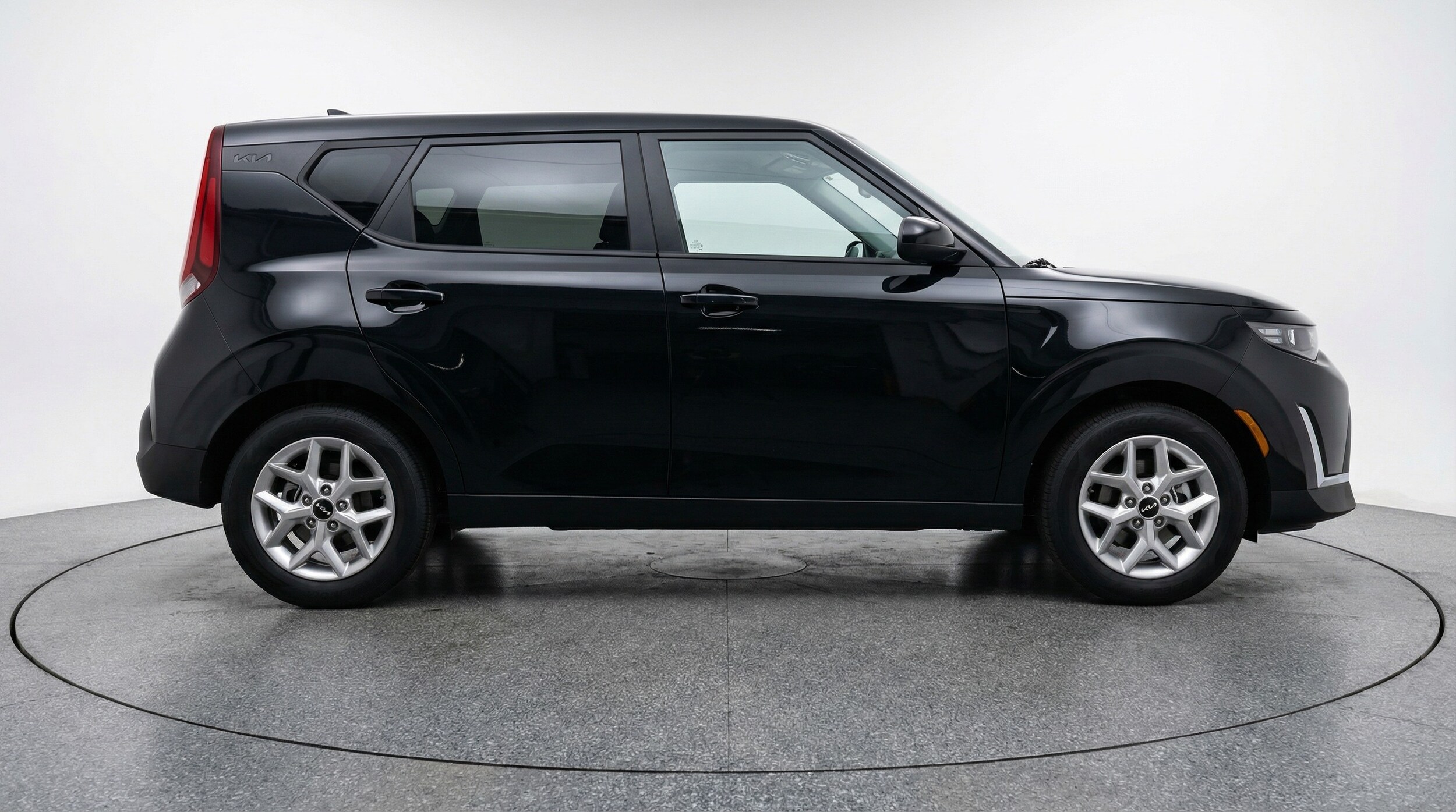 Thumbnail: 2025 Kia Soul - 8