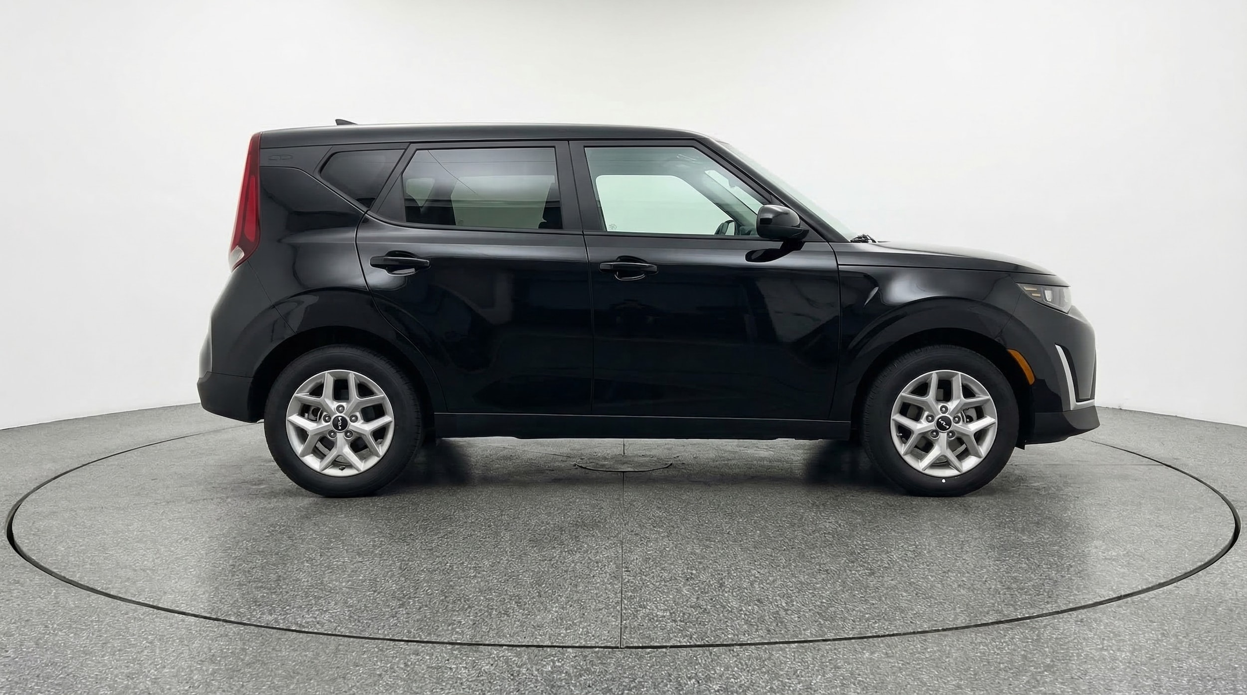 Thumbnail: 2025 Kia Soul - 8