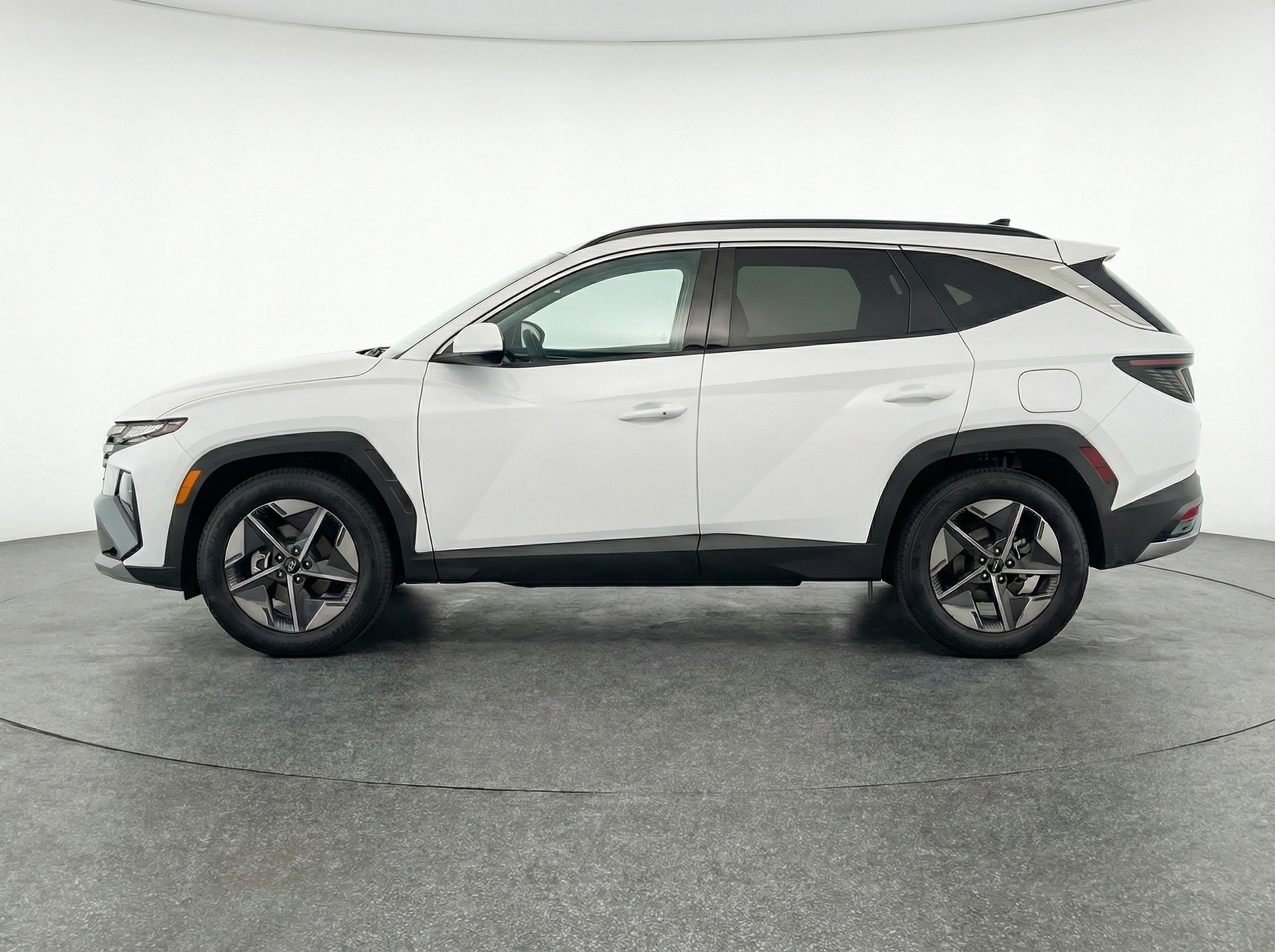 Thumbnail: 2025 Hyundai Tucson - 4