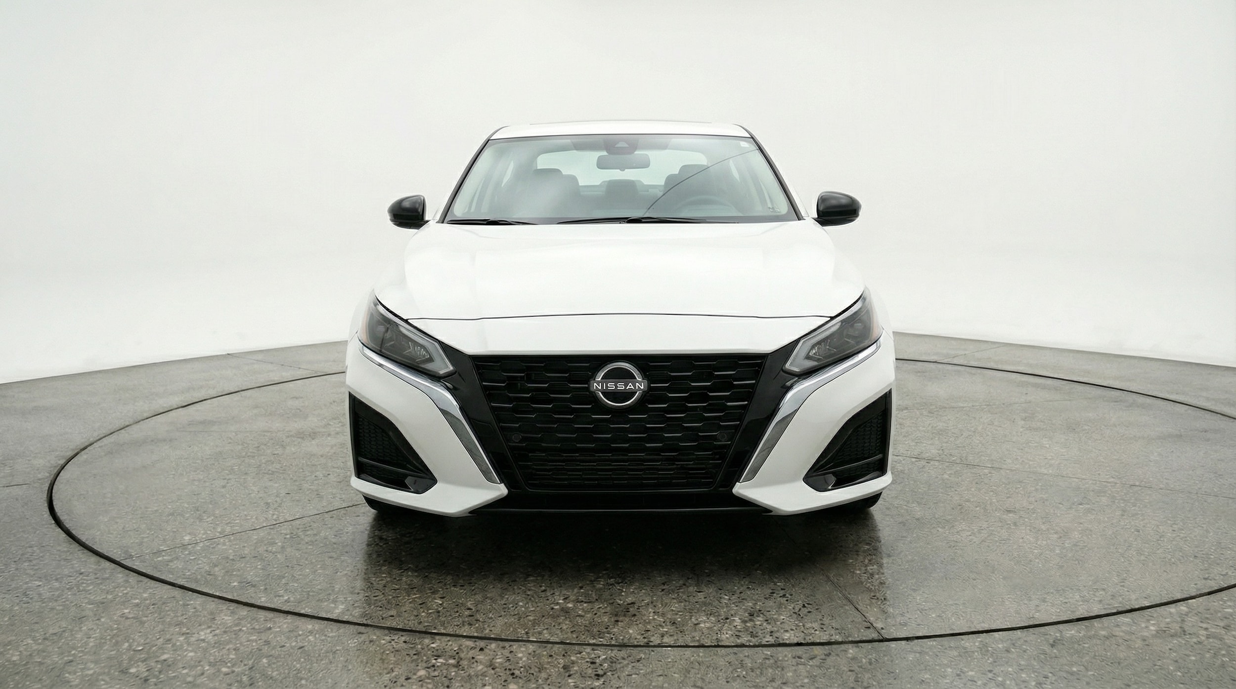 Thumbnail: 2025 Nissan Altima - 2