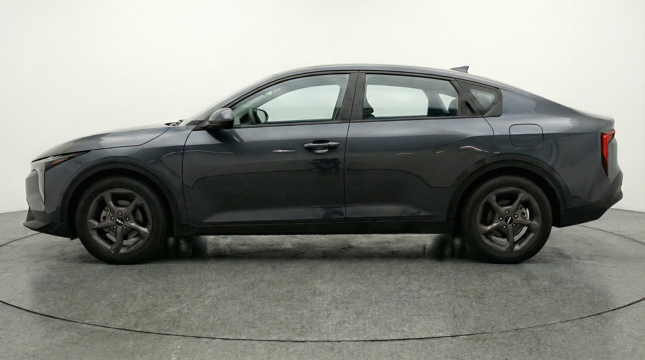 Thumbnail: 2025 Kia K4 - 4