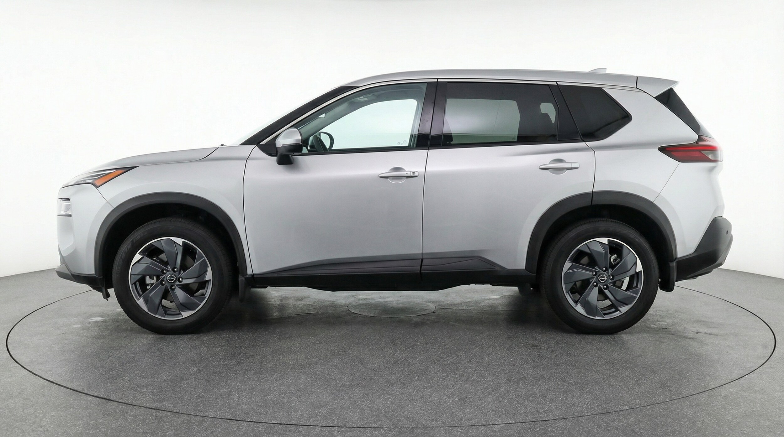 Thumbnail: 2025 Nissan Rogue - 4