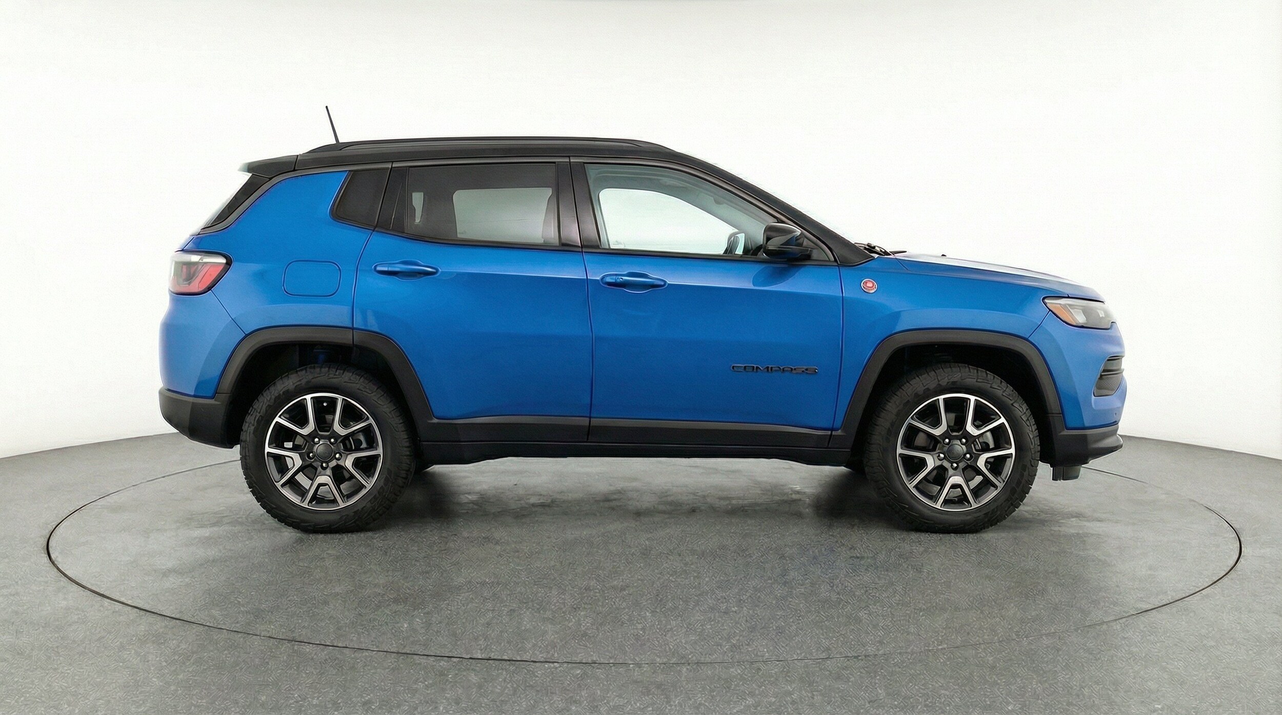 Thumbnail: 2025 Jeep Compass - 10