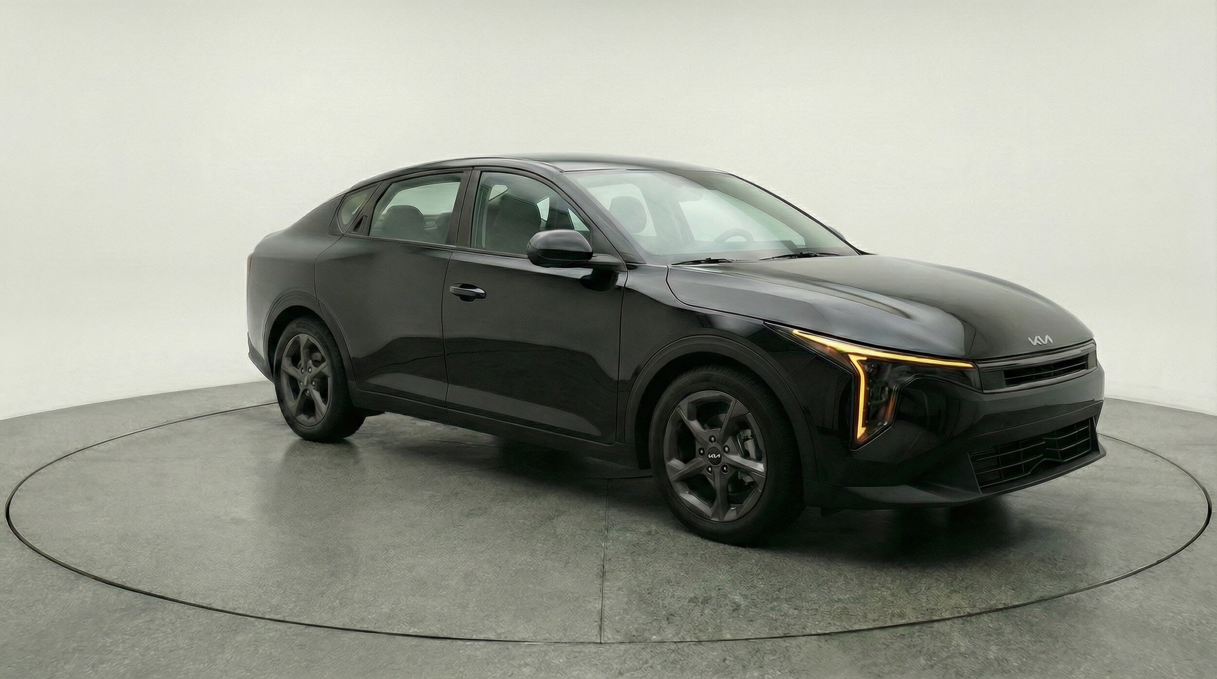 Thumbnail: 2025 Kia K4 - 1