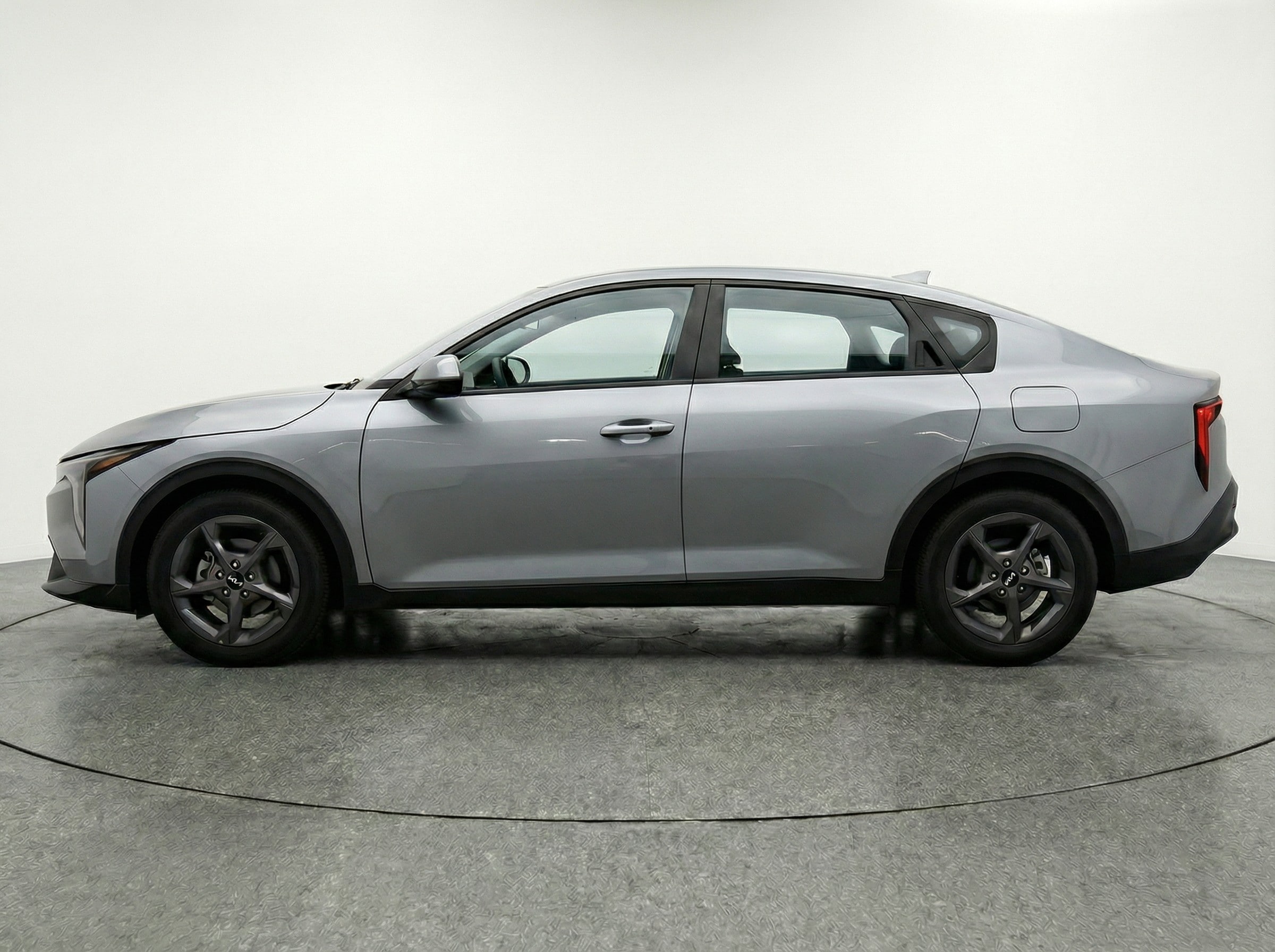 Thumbnail: 2025 Kia K4 - 4