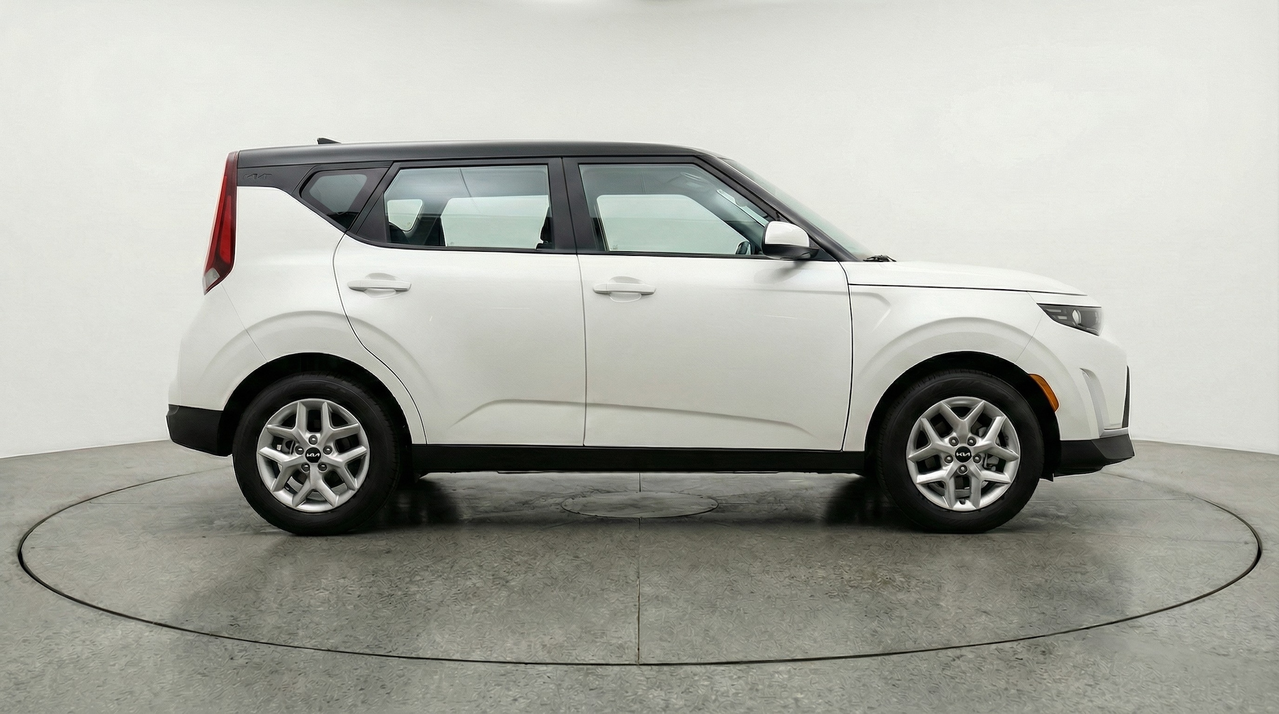 Thumbnail: 2025 Kia Soul - 8