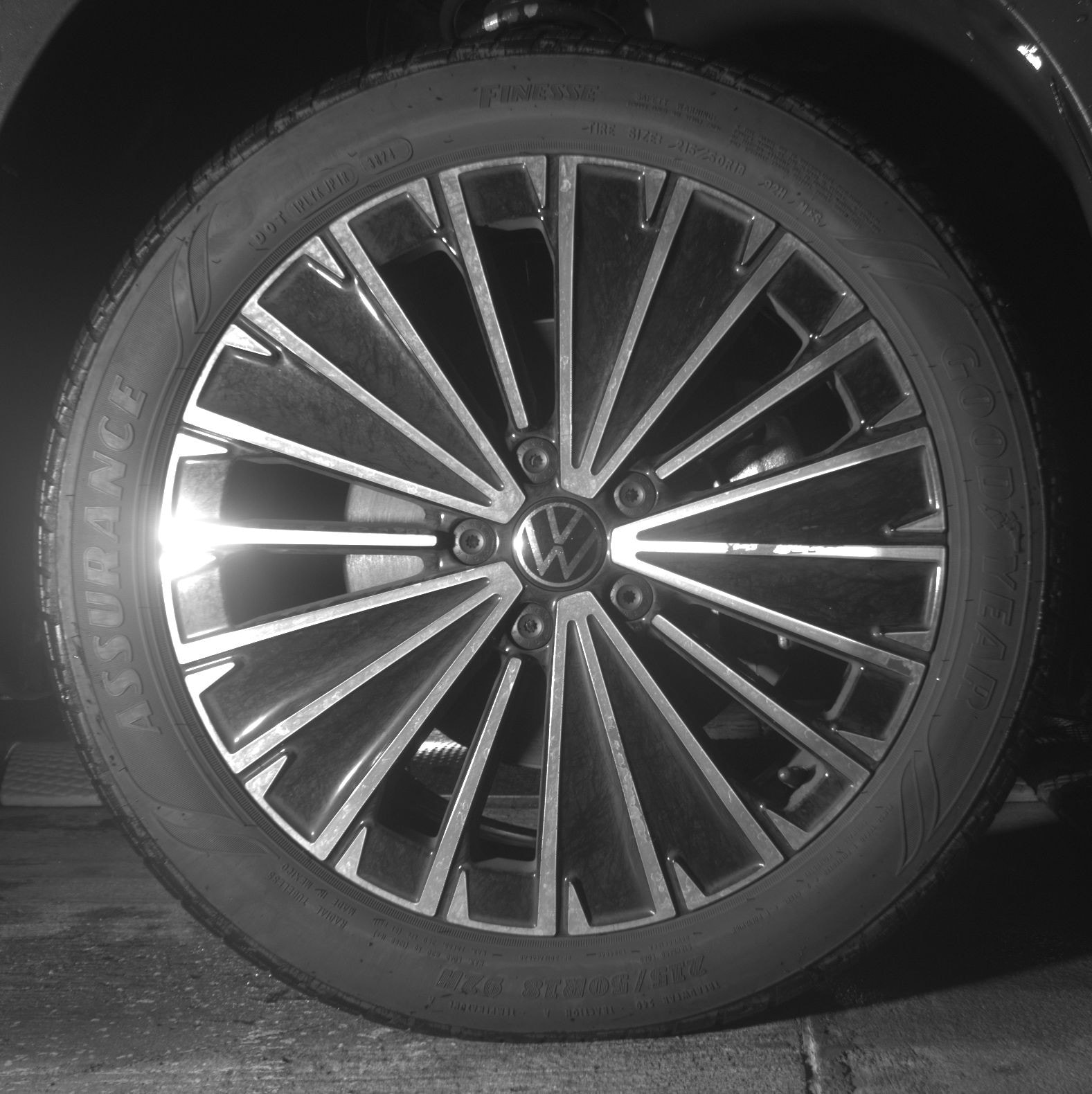 Thumbnail: 2025 Volkswagen Taos - 10