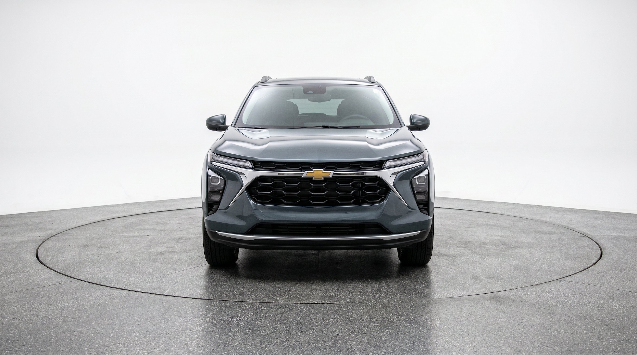 Thumbnail: 2025 Chevrolet Trax - 2