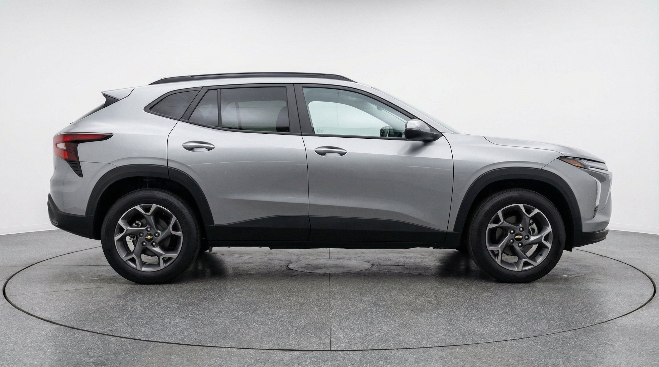 Thumbnail: 2025 Chevrolet Trax - 11