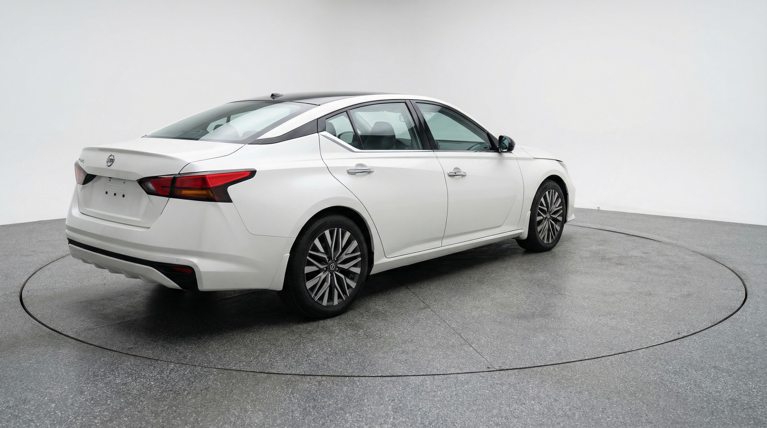 Thumbnail: 2025 Nissan Altima - 7