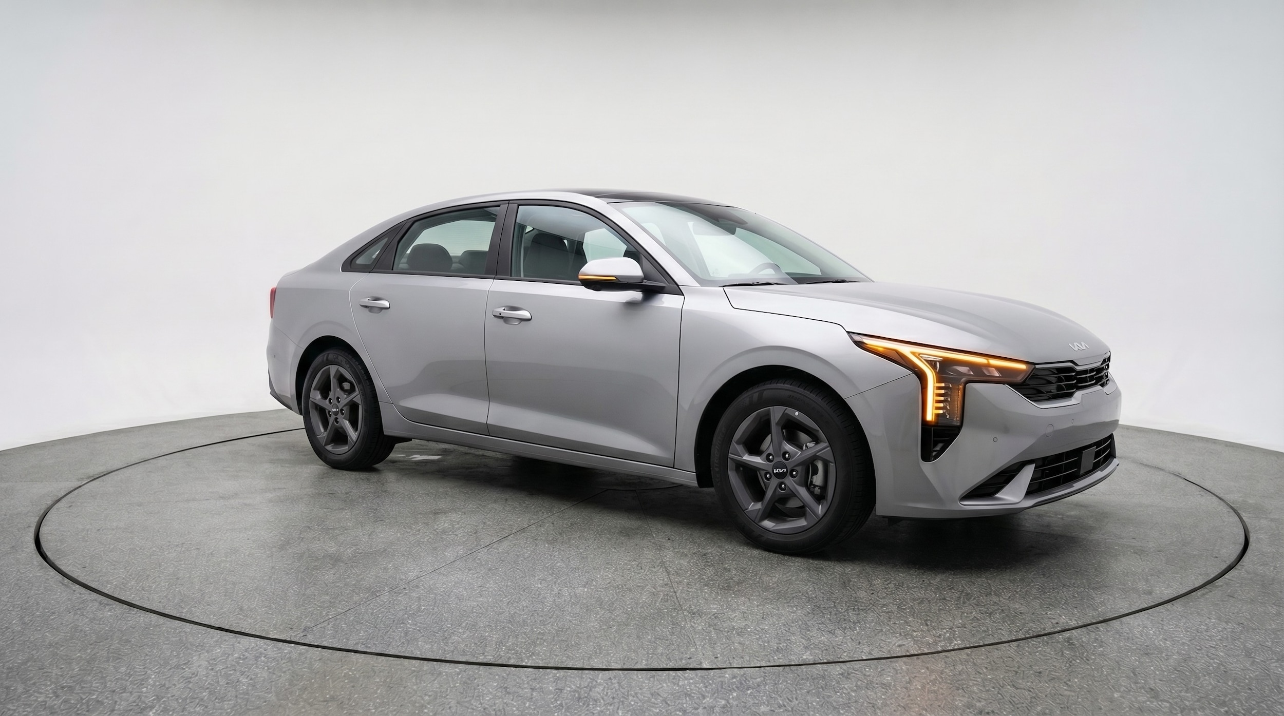 Thumbnail: 2025 Kia K4 - 1