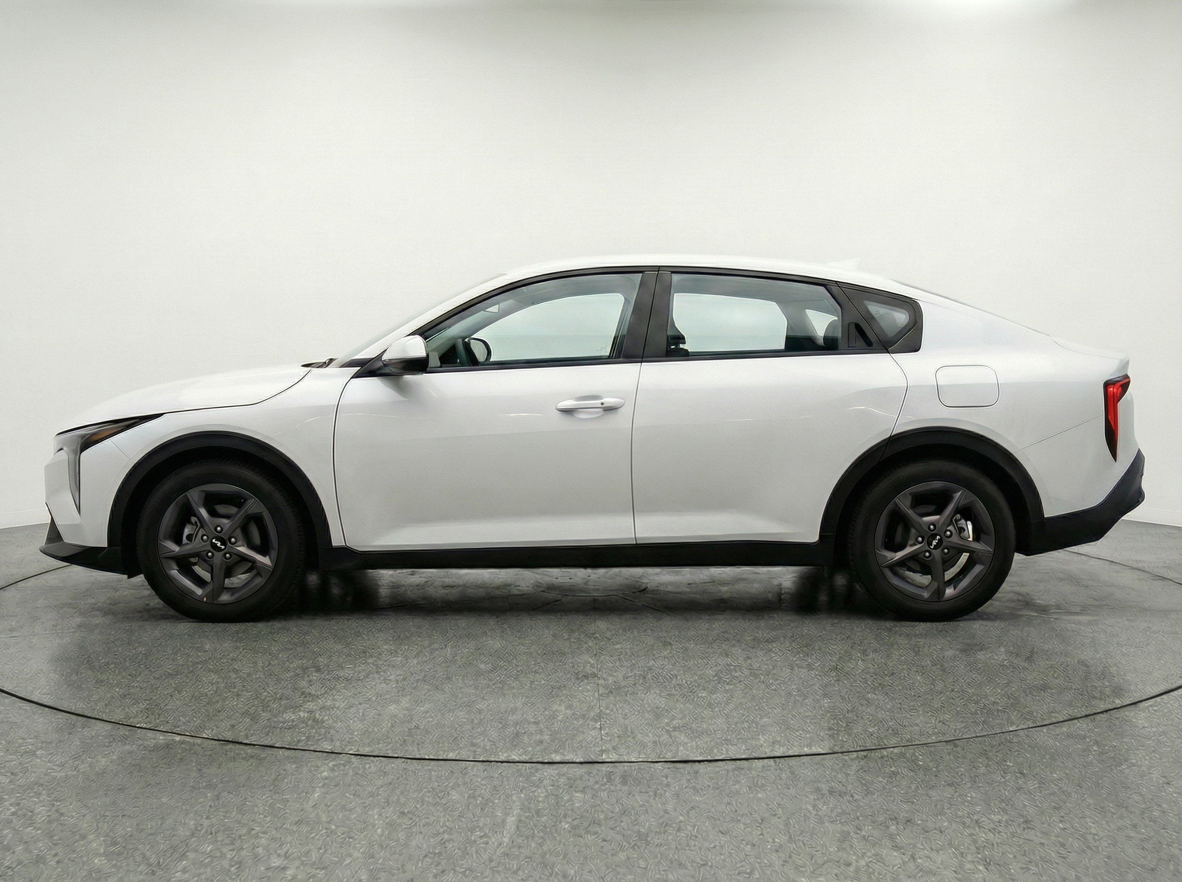 Thumbnail: 2025 Kia K4 - 5