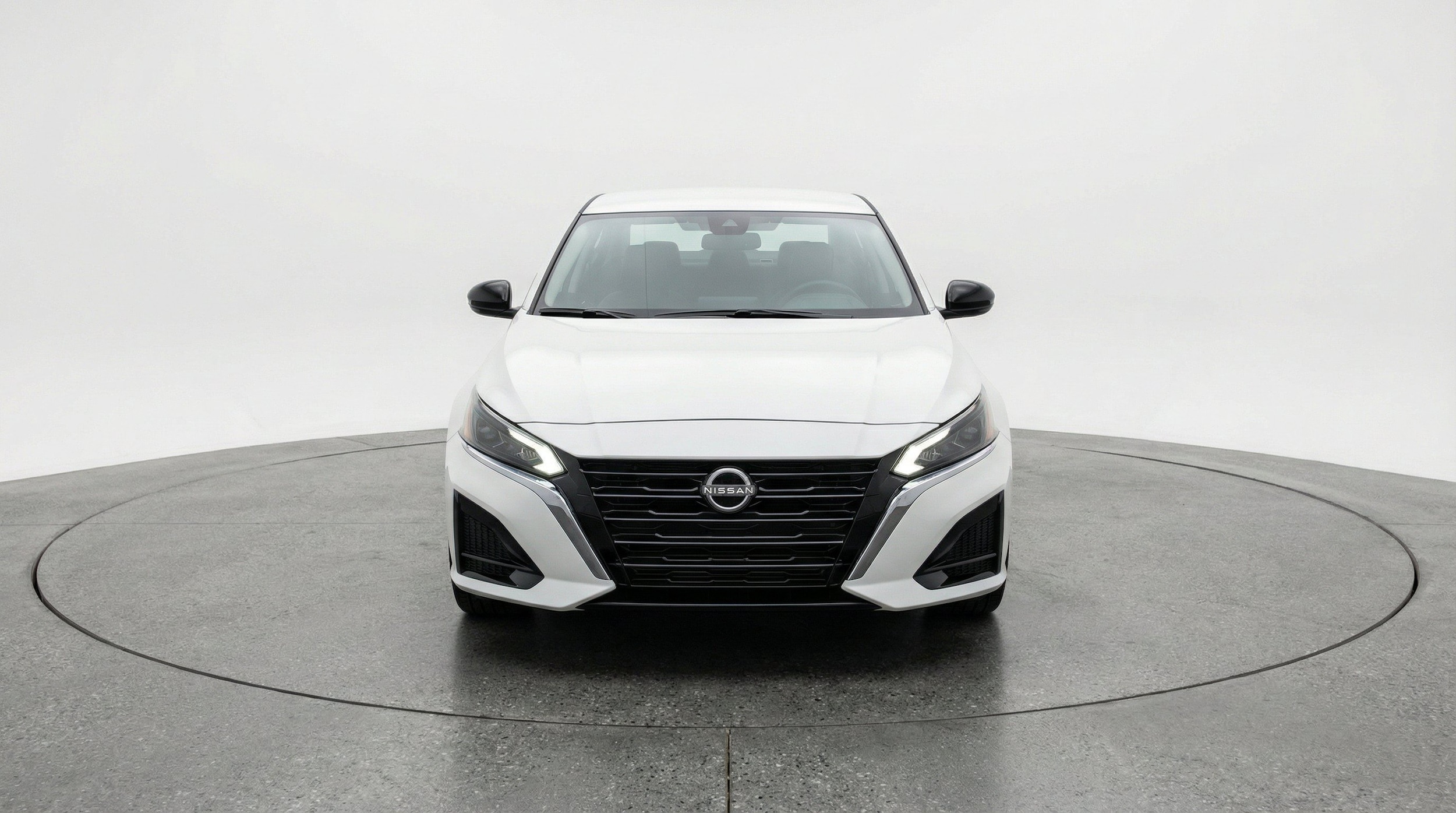 Thumbnail: 2025 Nissan Altima - 2